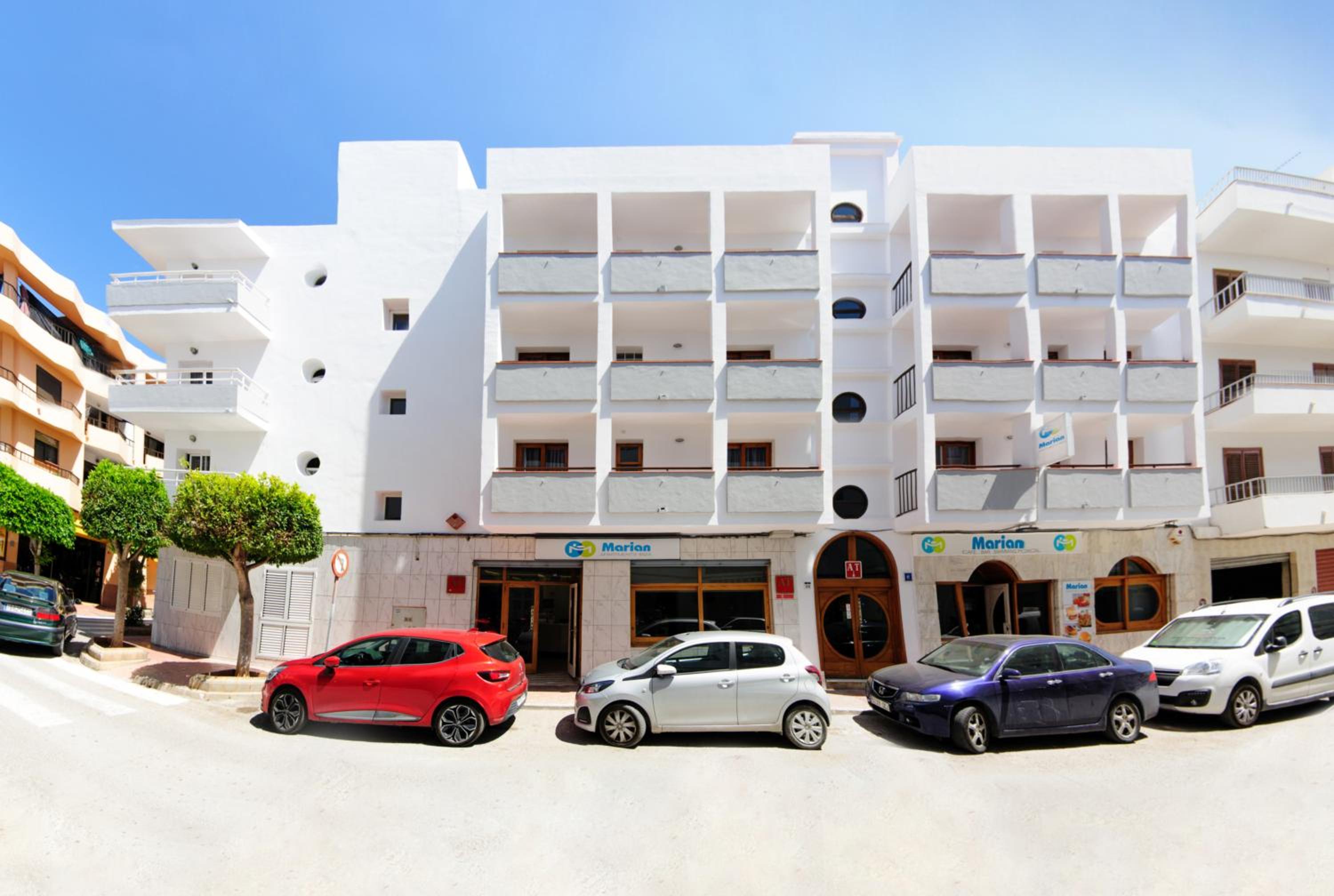 Apartamentos Marian