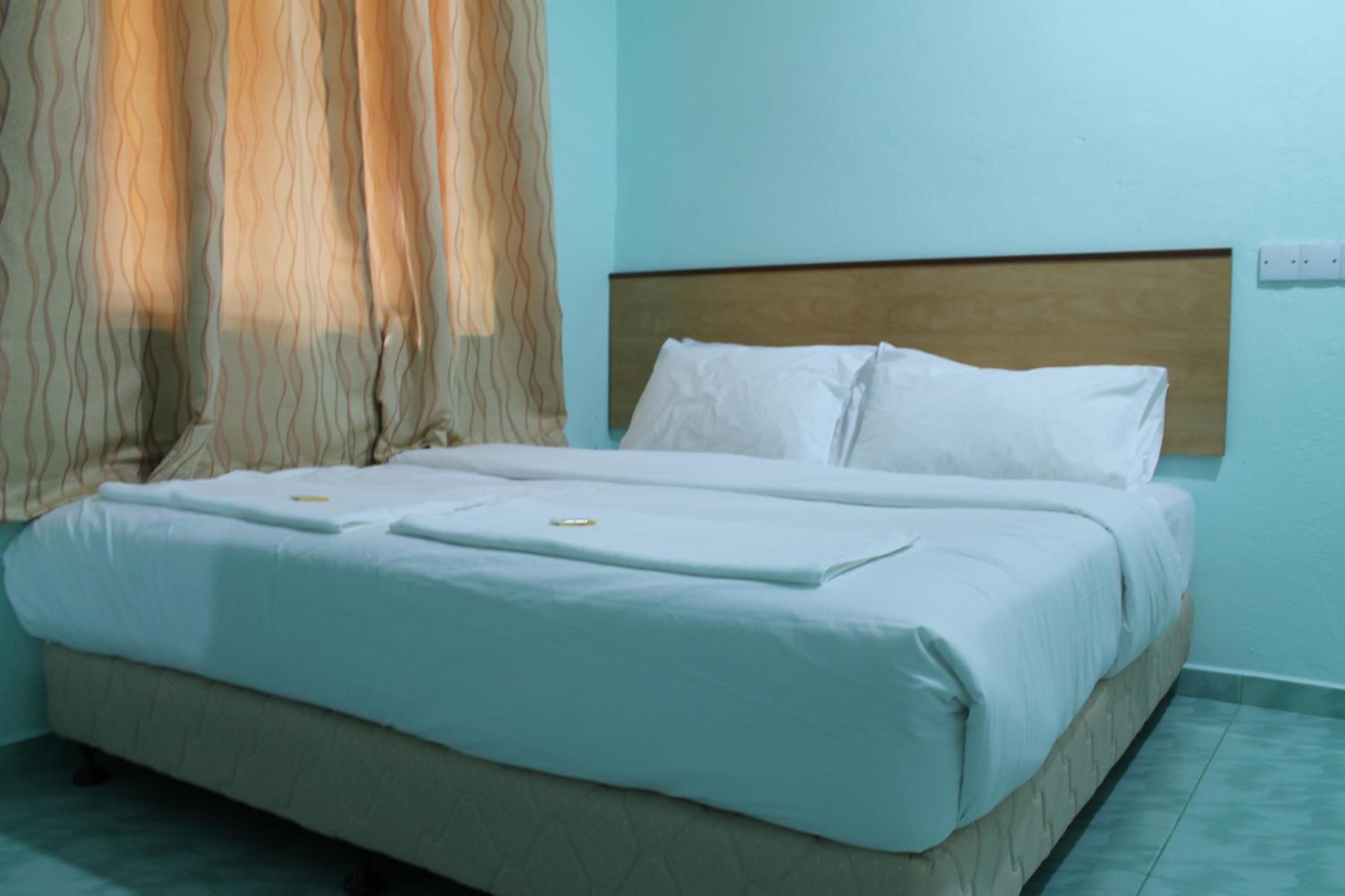 Rose Inn Motel