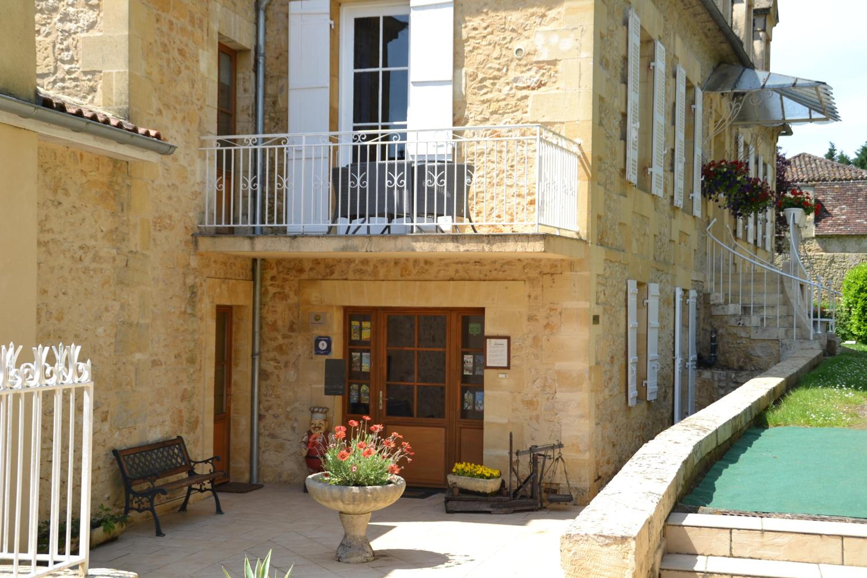 Les Magnolias holiday homes