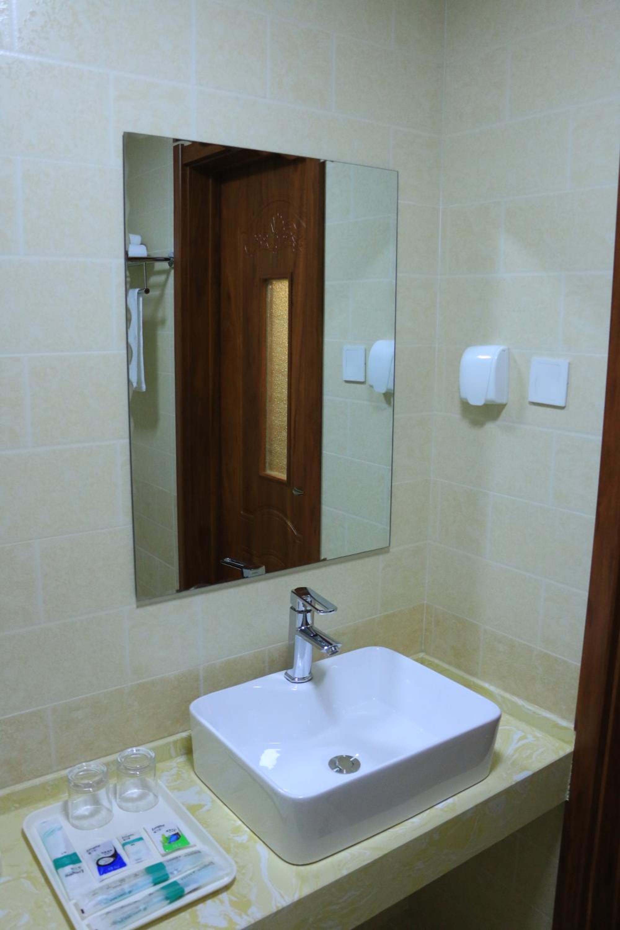 Hanshi Hotel Yanji view 2