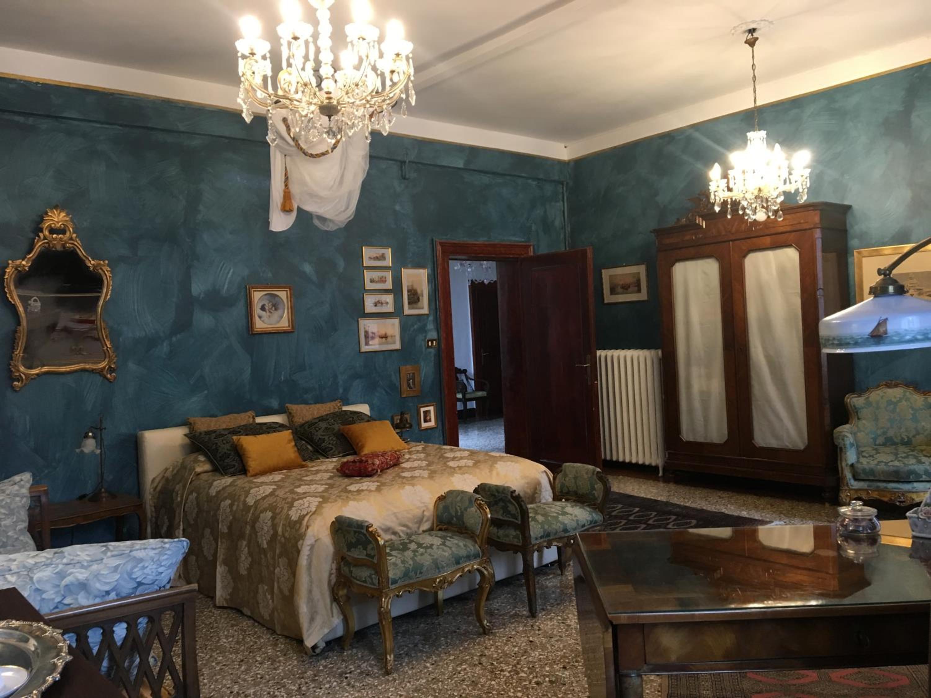 La Chambre D'Ella