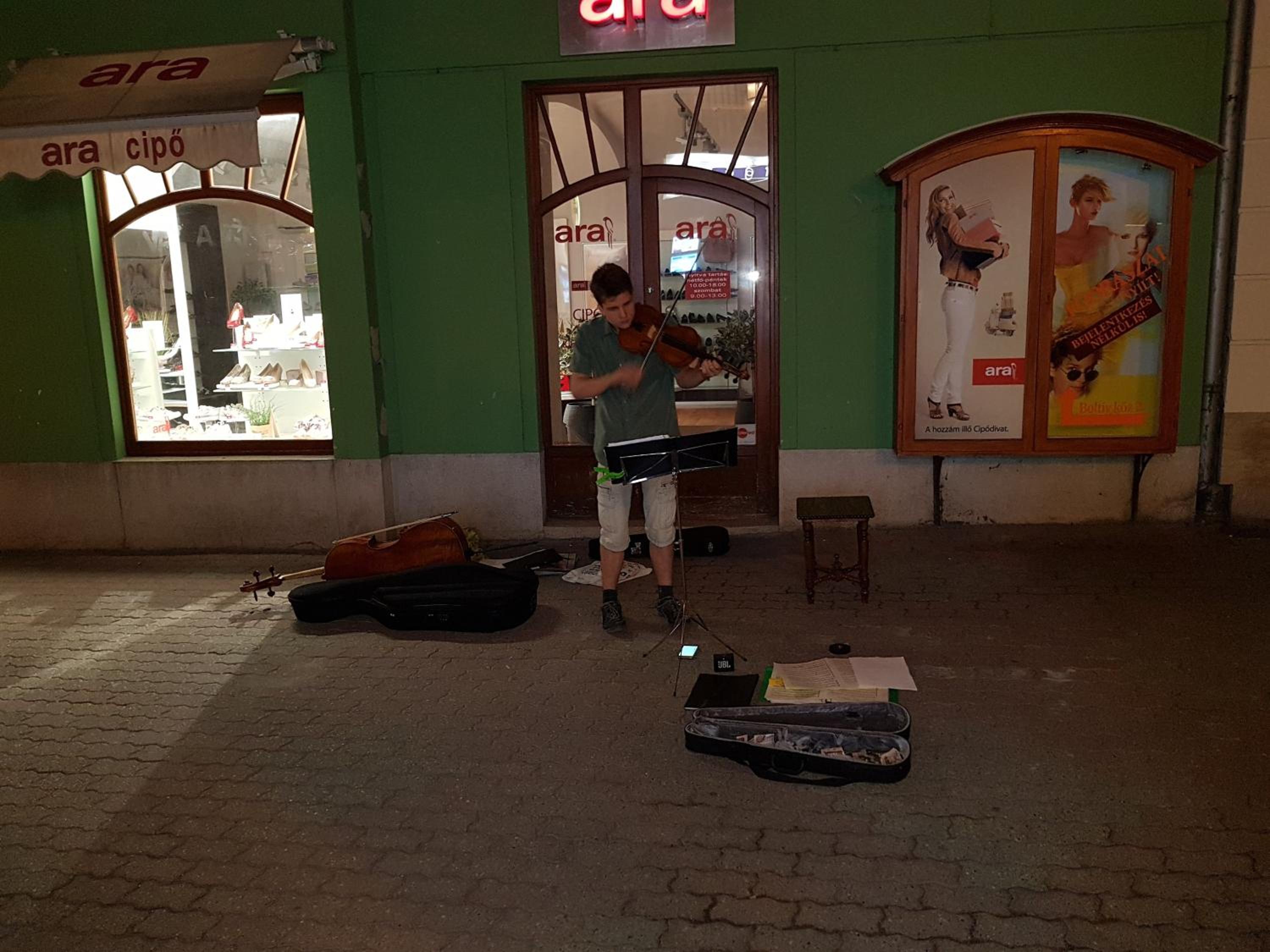 Photo 49