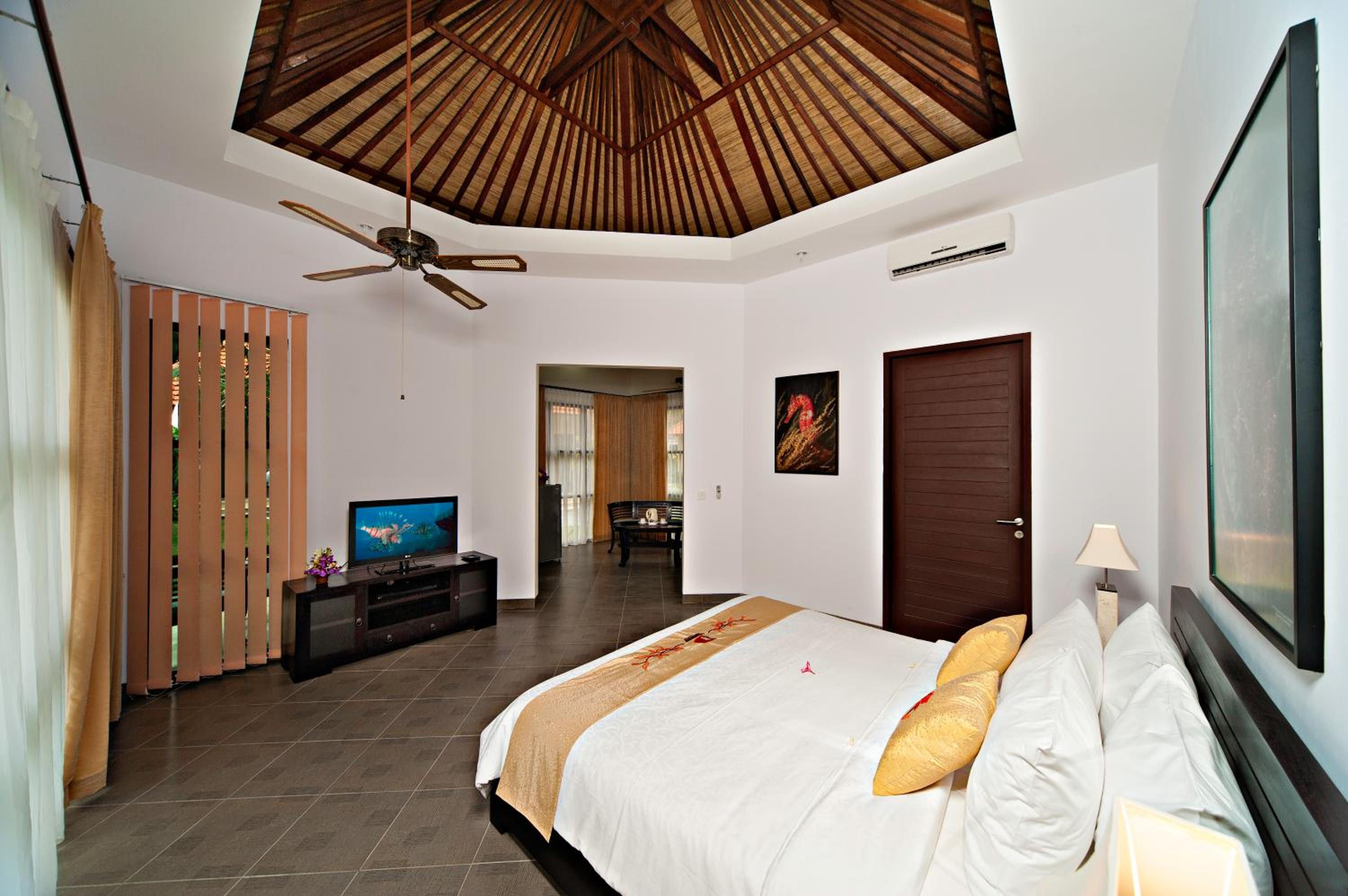 Orlowsky Discovery Candidasa Hotel