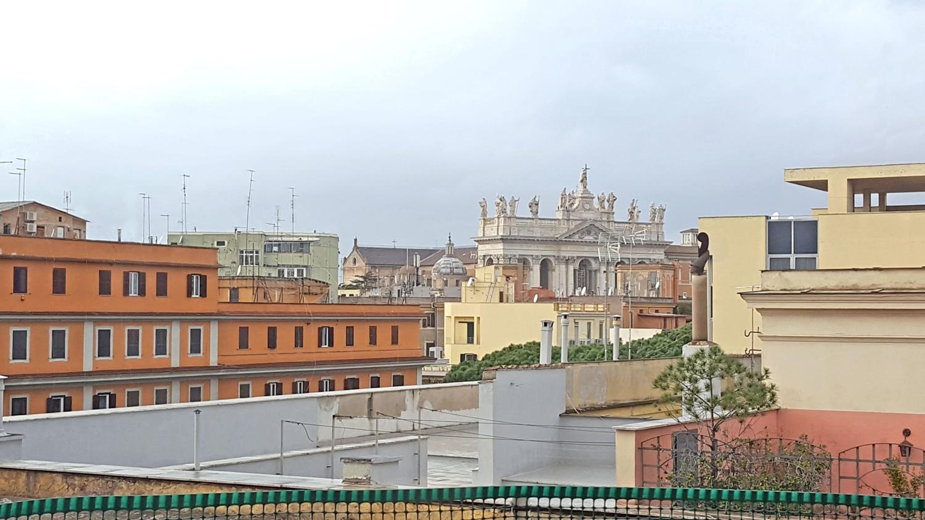 BigFamilyRome - San Giovanni Basilica
