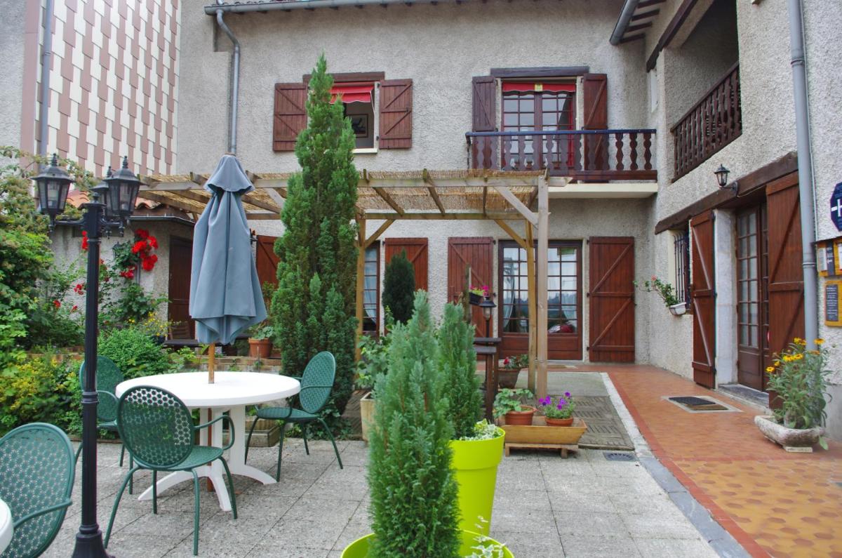outdoor BBQ area