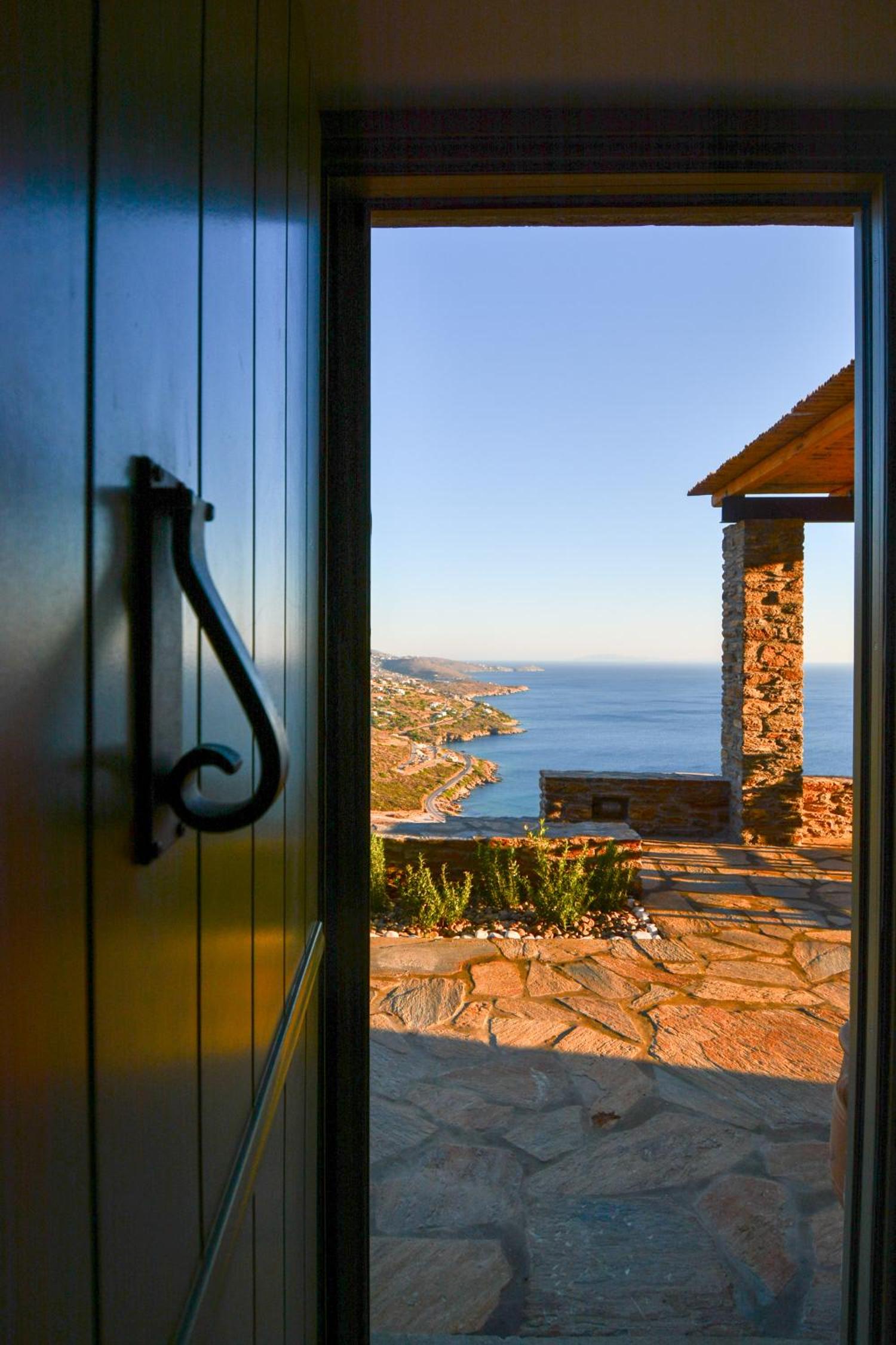 Andros Tessera photo 4