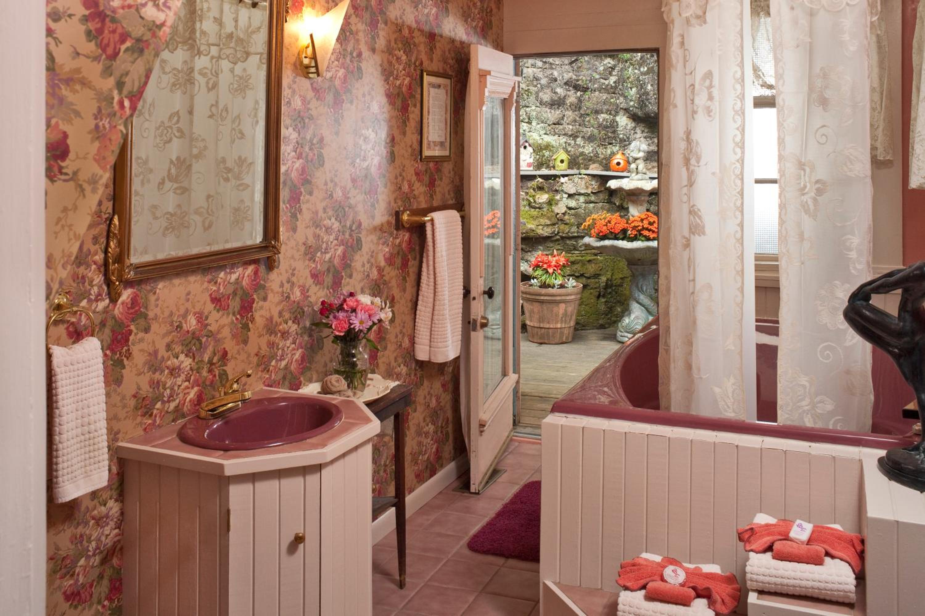 Cliff Cottage Inn, Downtown Bed & Breakfast