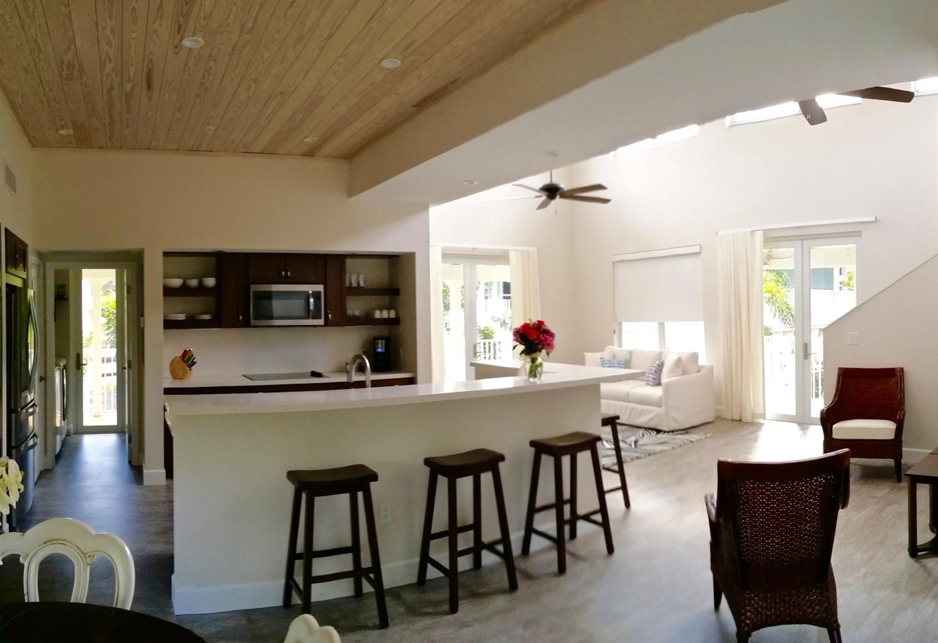 Dolphin Point Villas