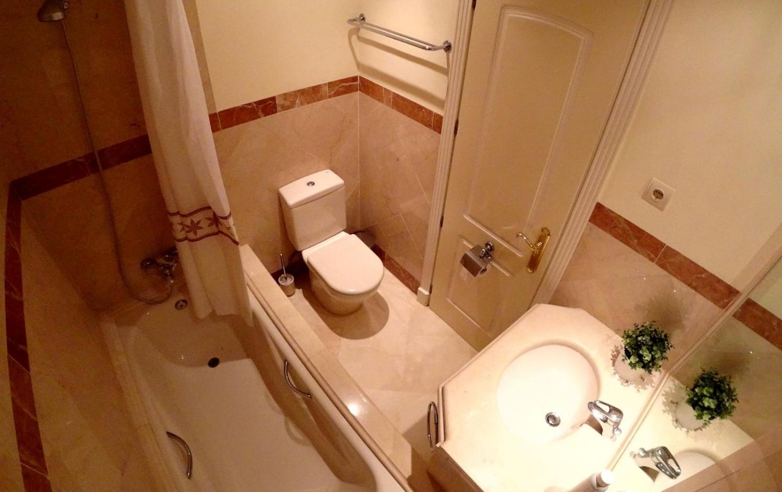 Marbella Vacations - Two-room apartment in Elviria NEAR THE BEACH with parking - Property Image 7