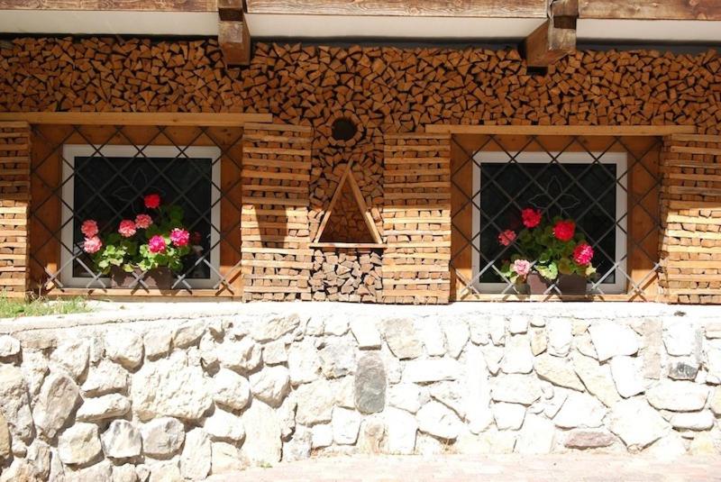 Chalet Tobià Apartments