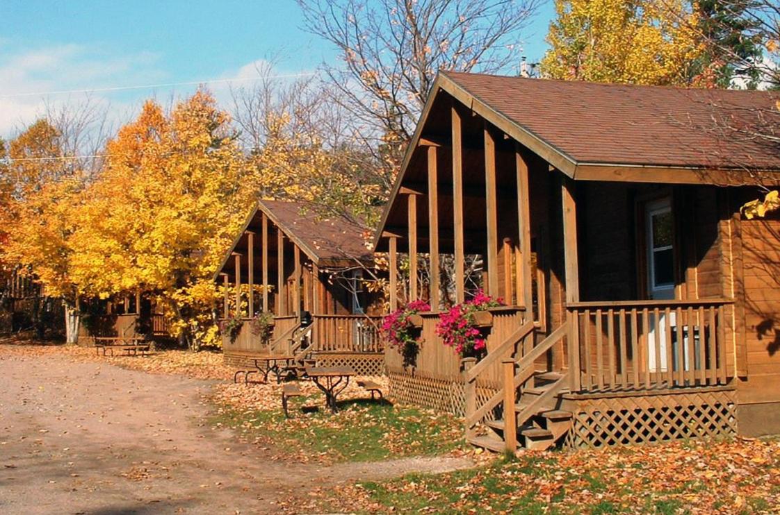 Ingonish Chalets
