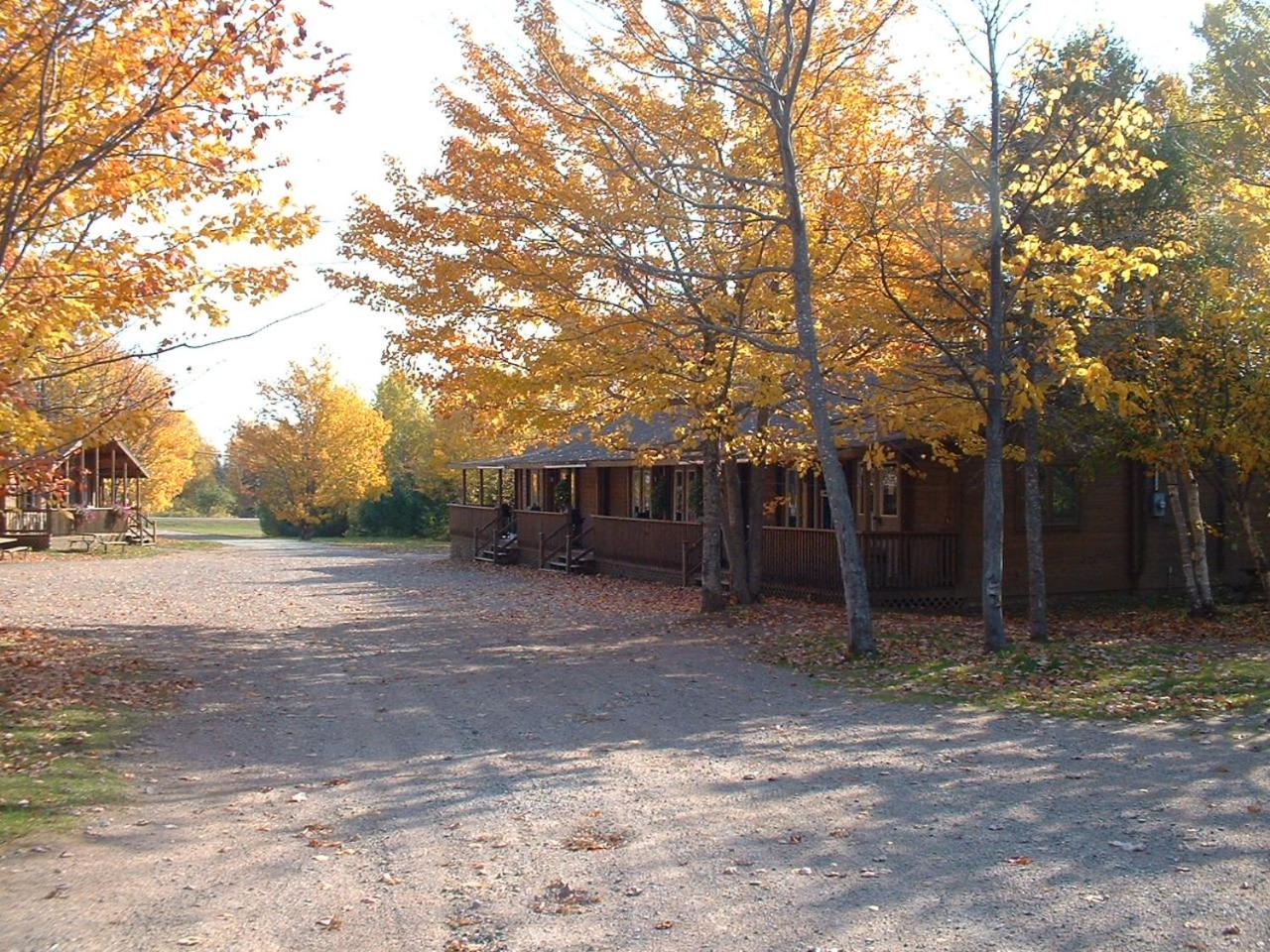Ingonish Chalets