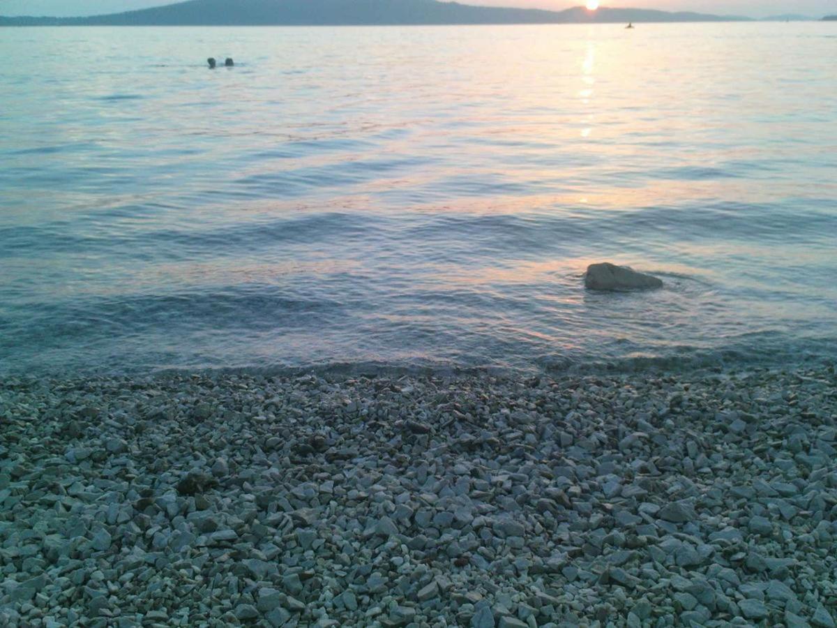 Photo 50