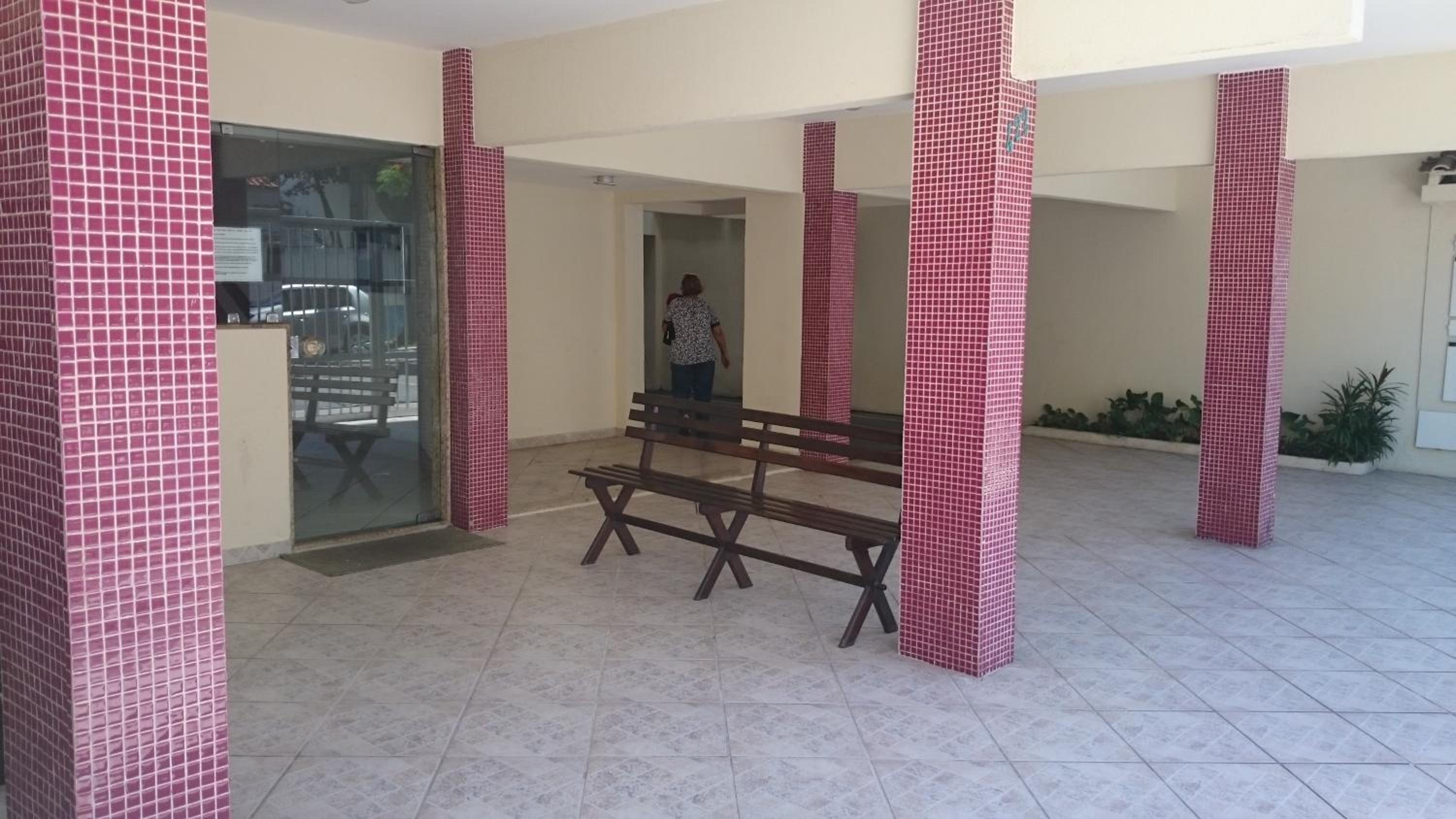 APARTAMENTO A 300 METROS DA PRAIA DO FORTE