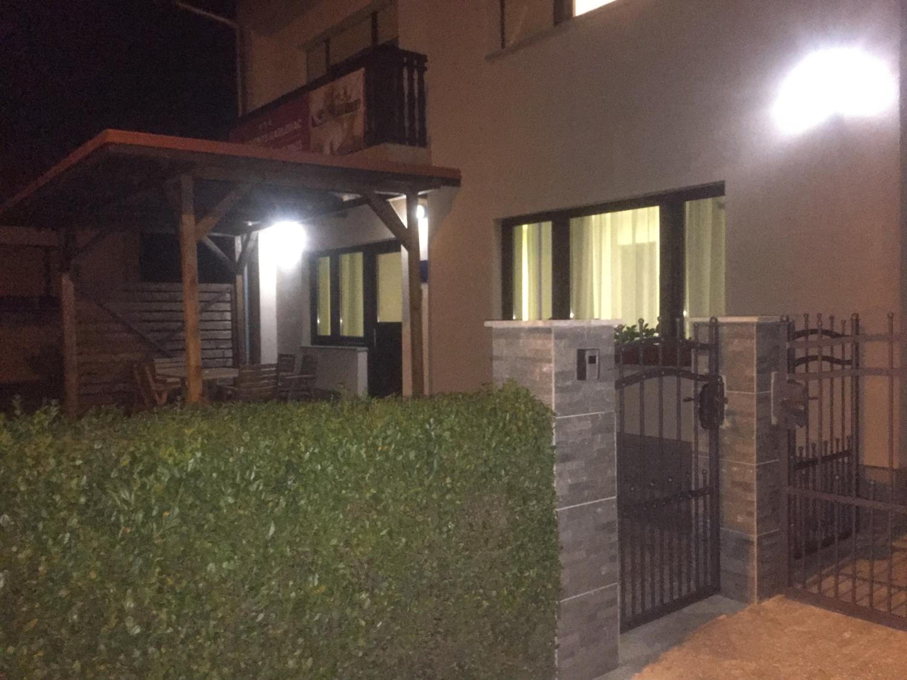 Hotel Apartment Karlovac - Image 1