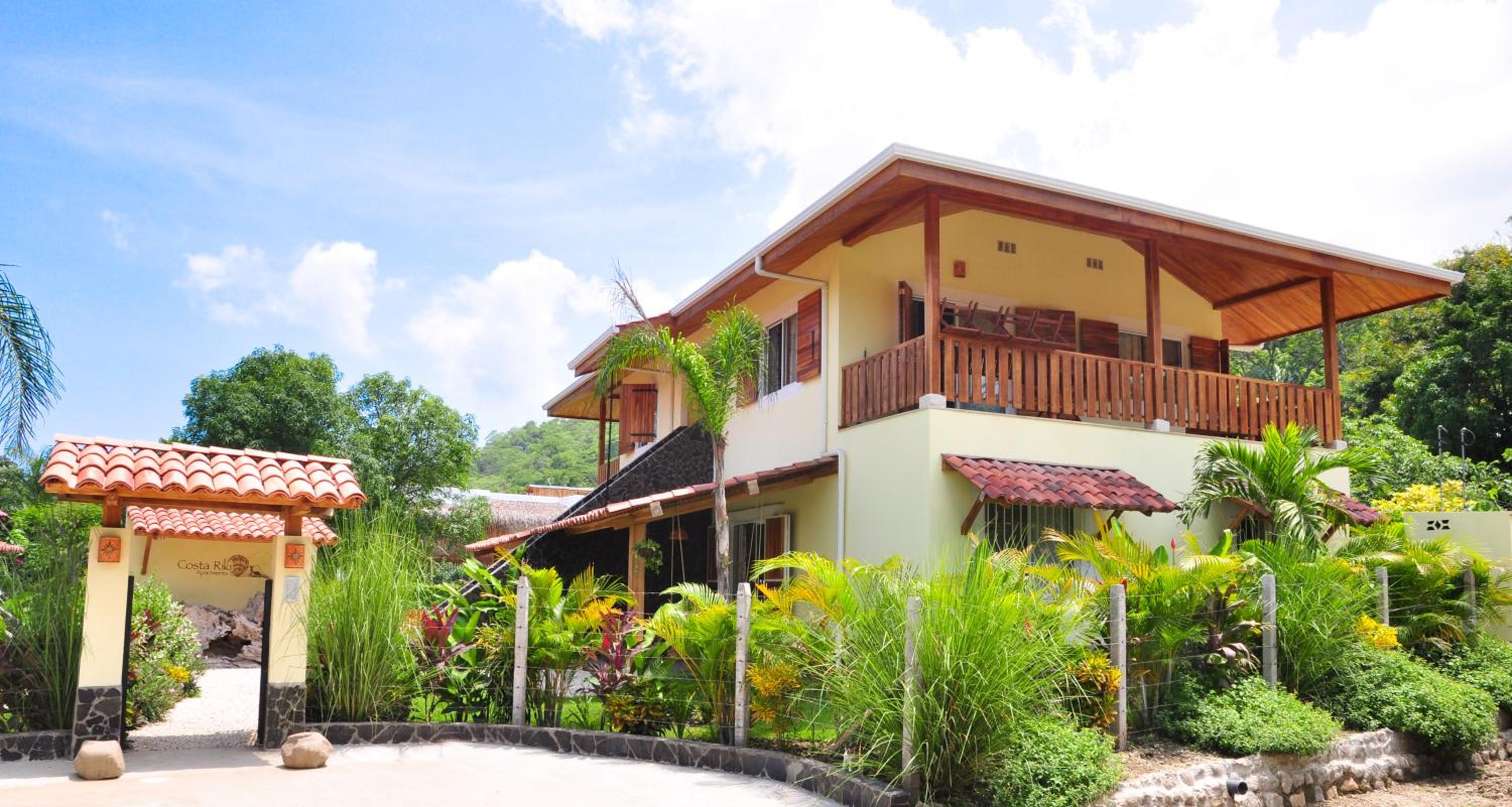 Costa Riki Apartments