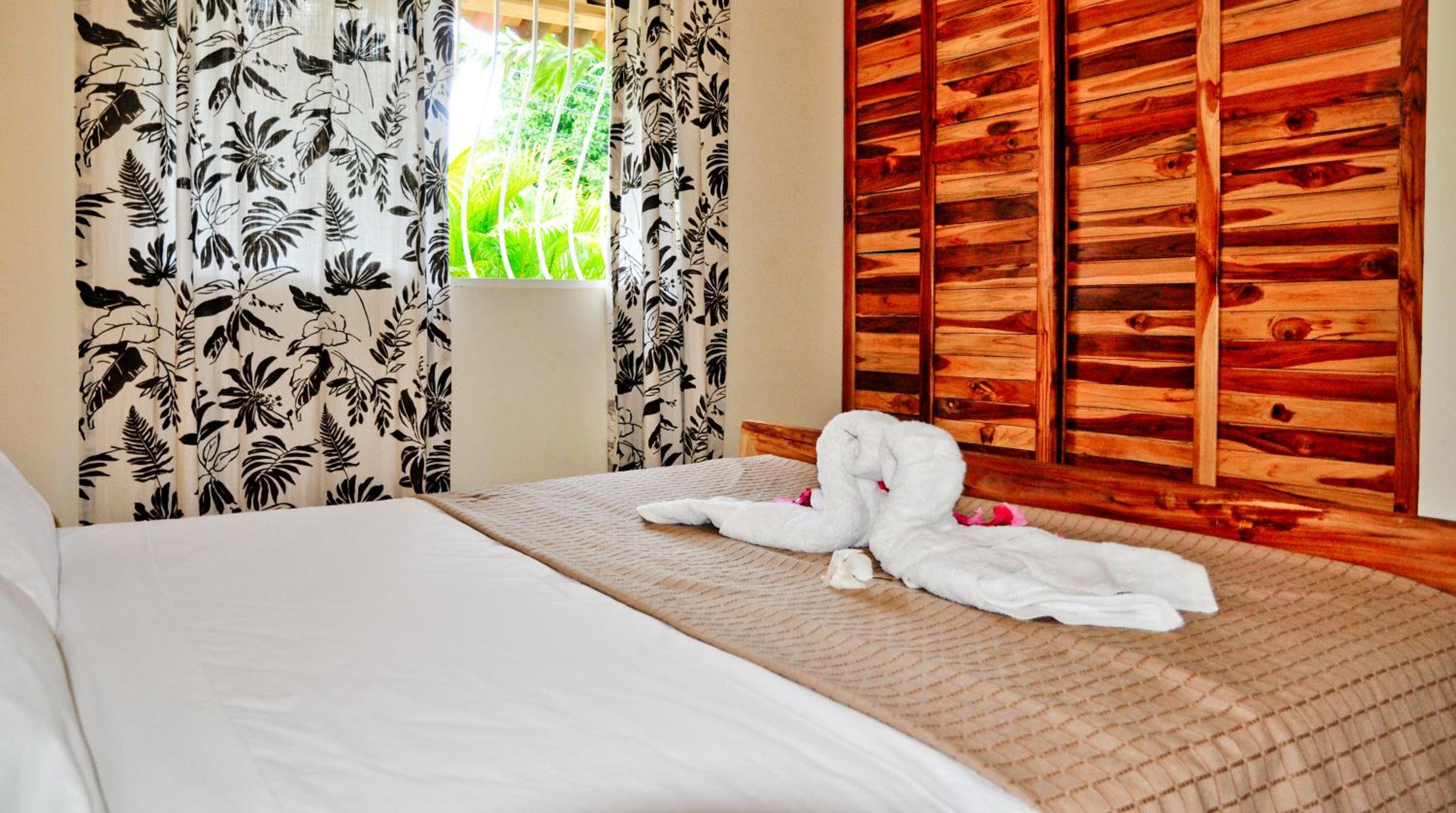 Costa Riki Apartments
