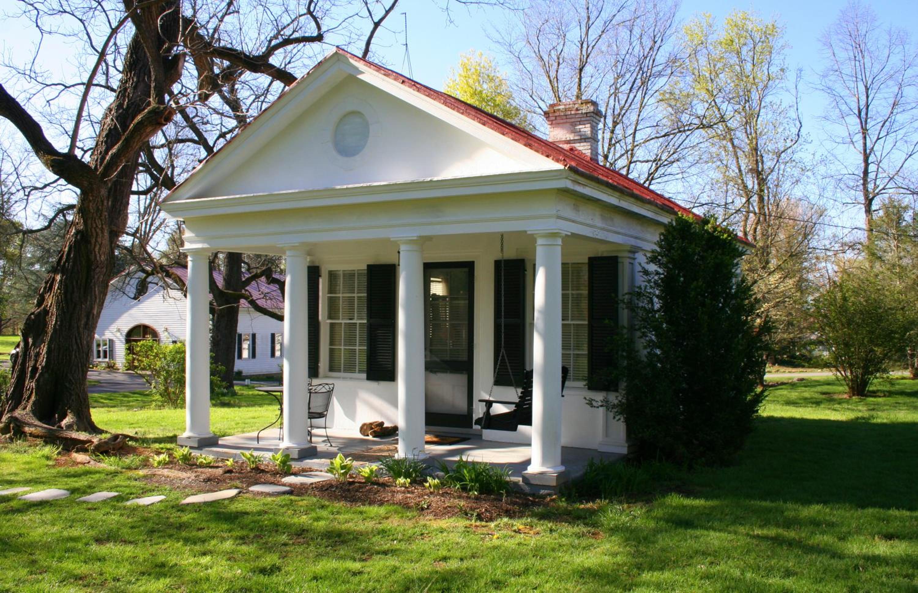 Historic Rosemont Manor - Property Image 1