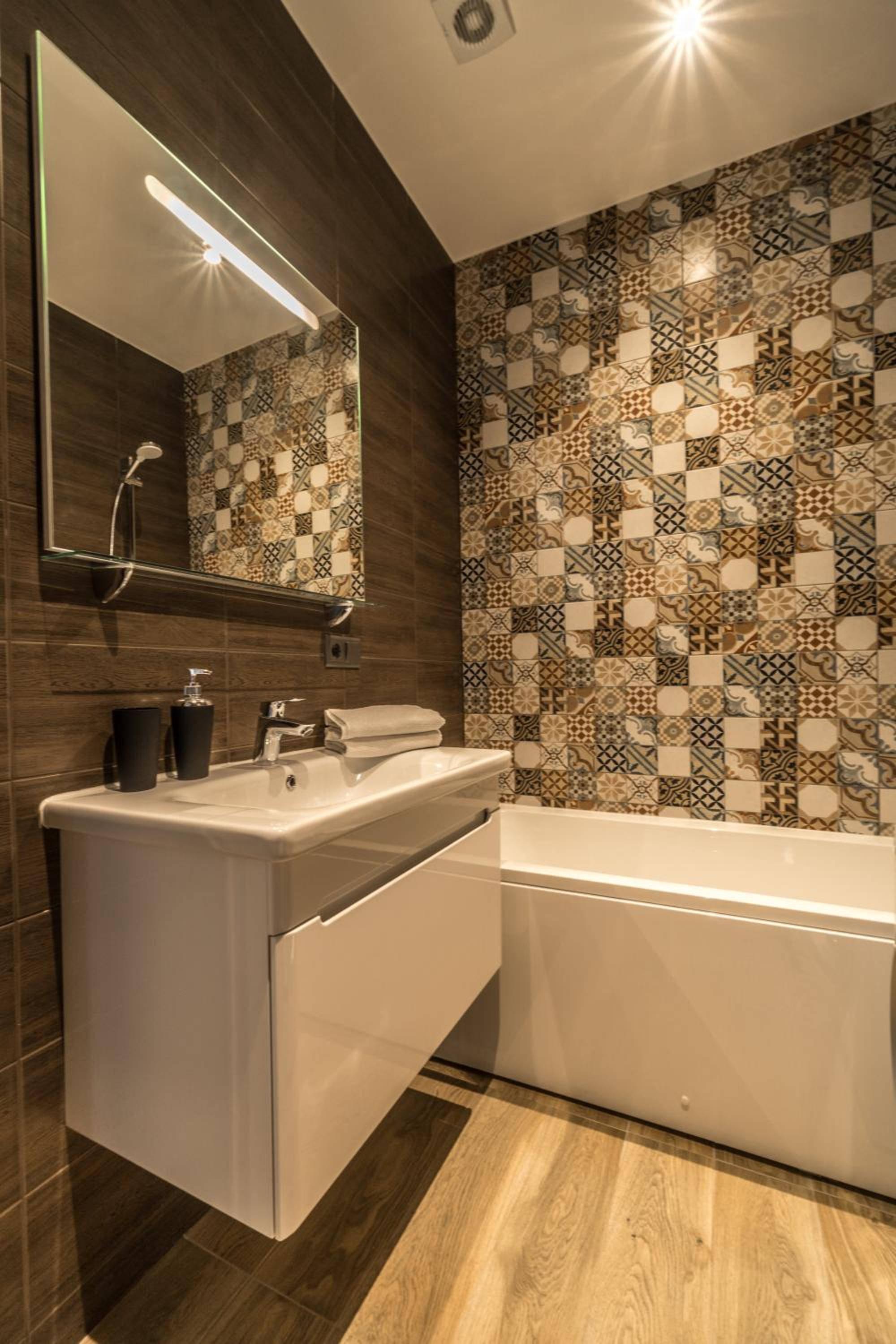 Greystone Suites & Apartments