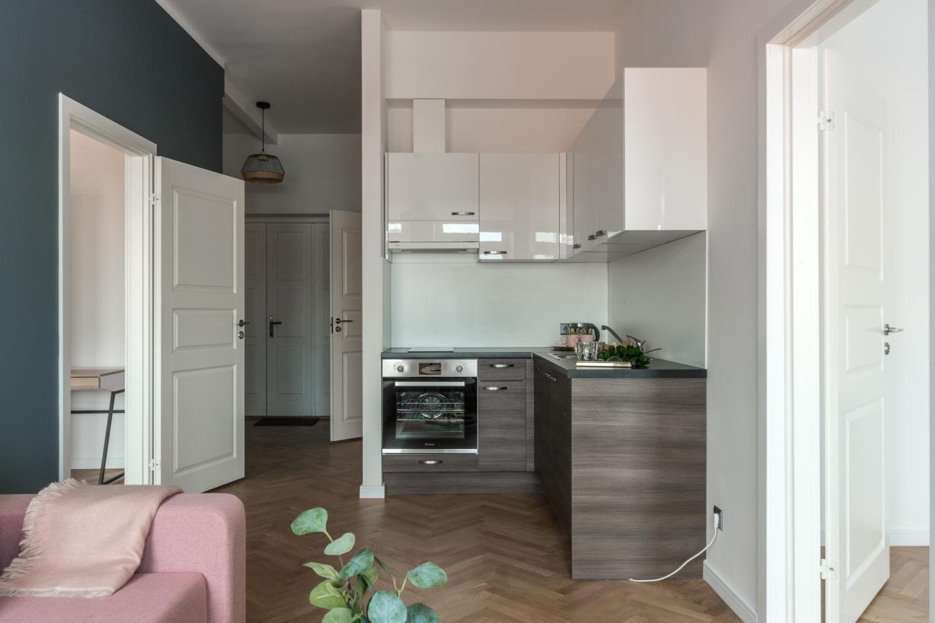 Greystone Suites & Apartments