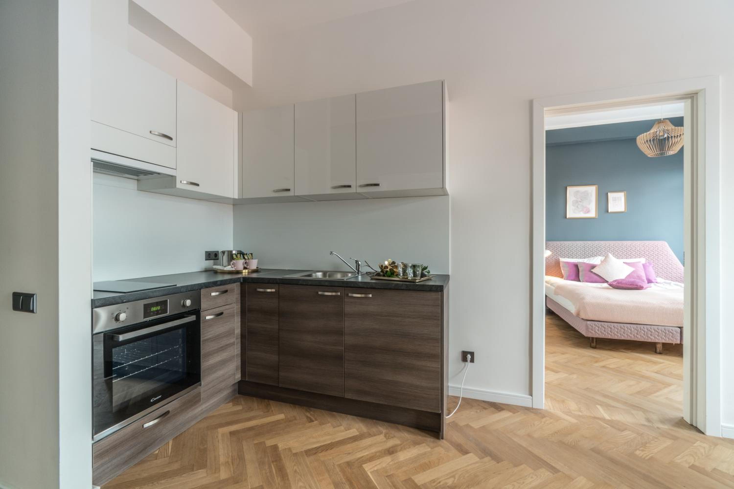 Greystone Suites & Apartments