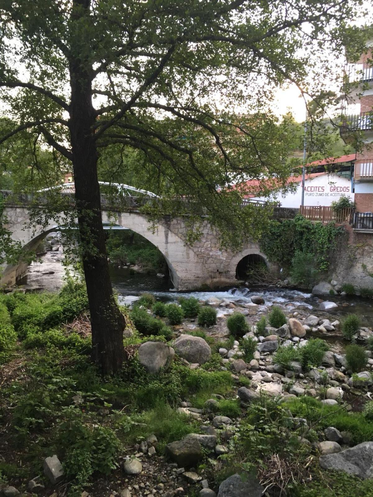 Hostal La Taberna view 2