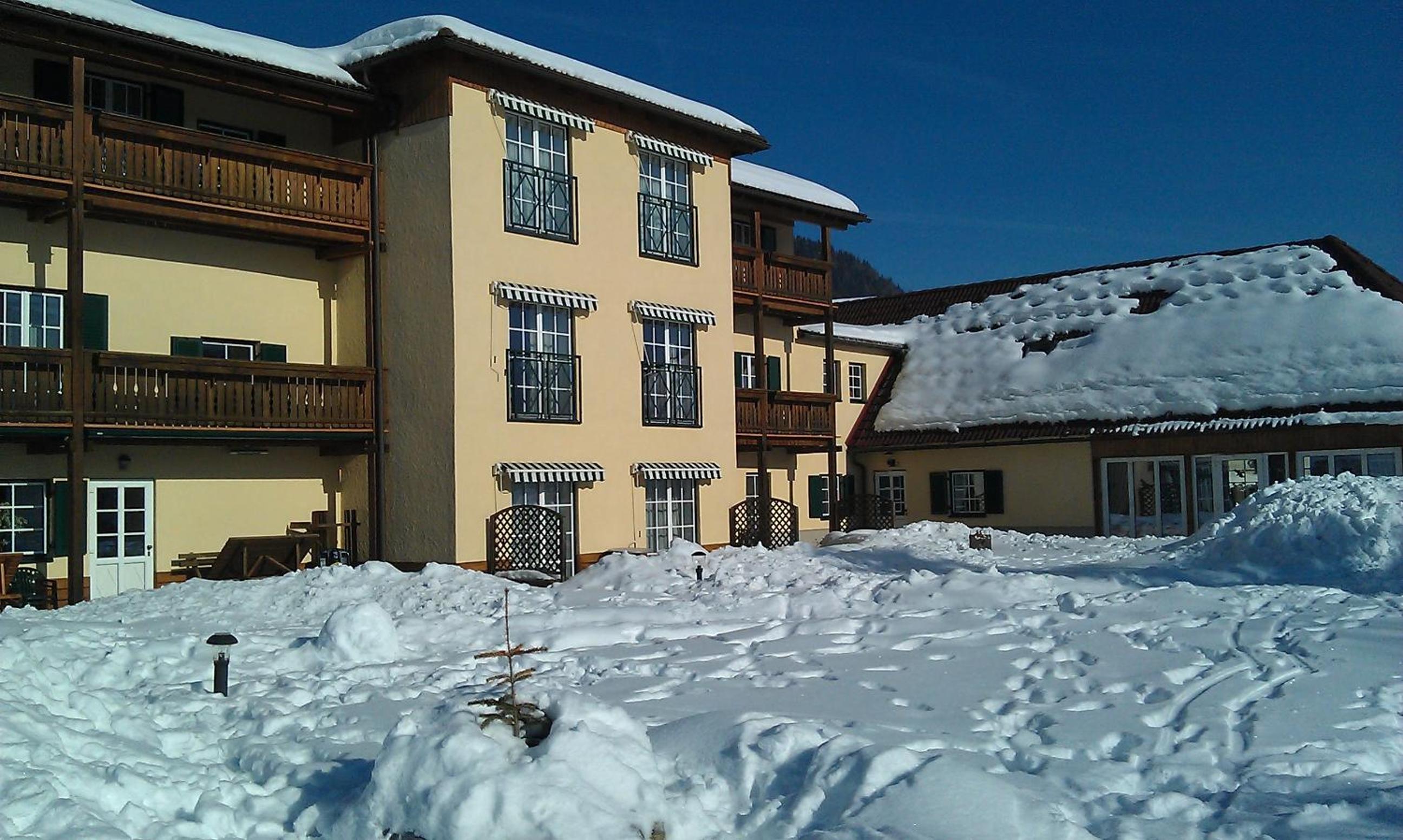 Ferienwohnungen Hotel Garni Dörflerwirt