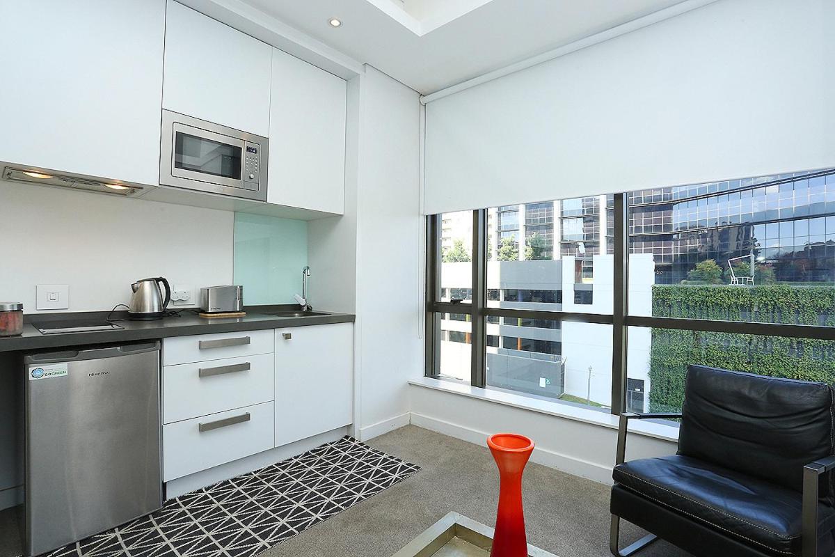 Sandton Skye Johannesburg Luxury Apartment