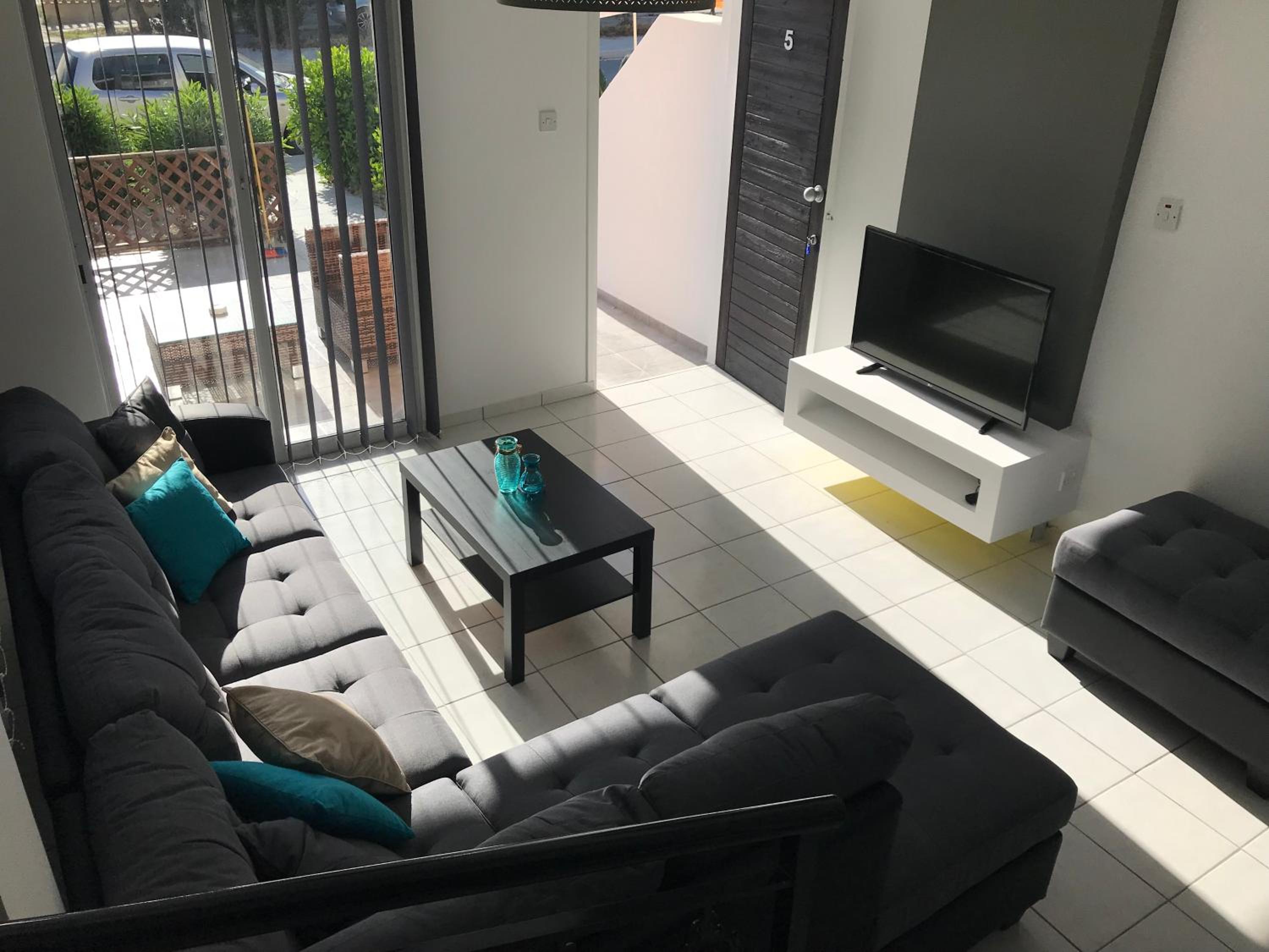 Diana Townhouse 5