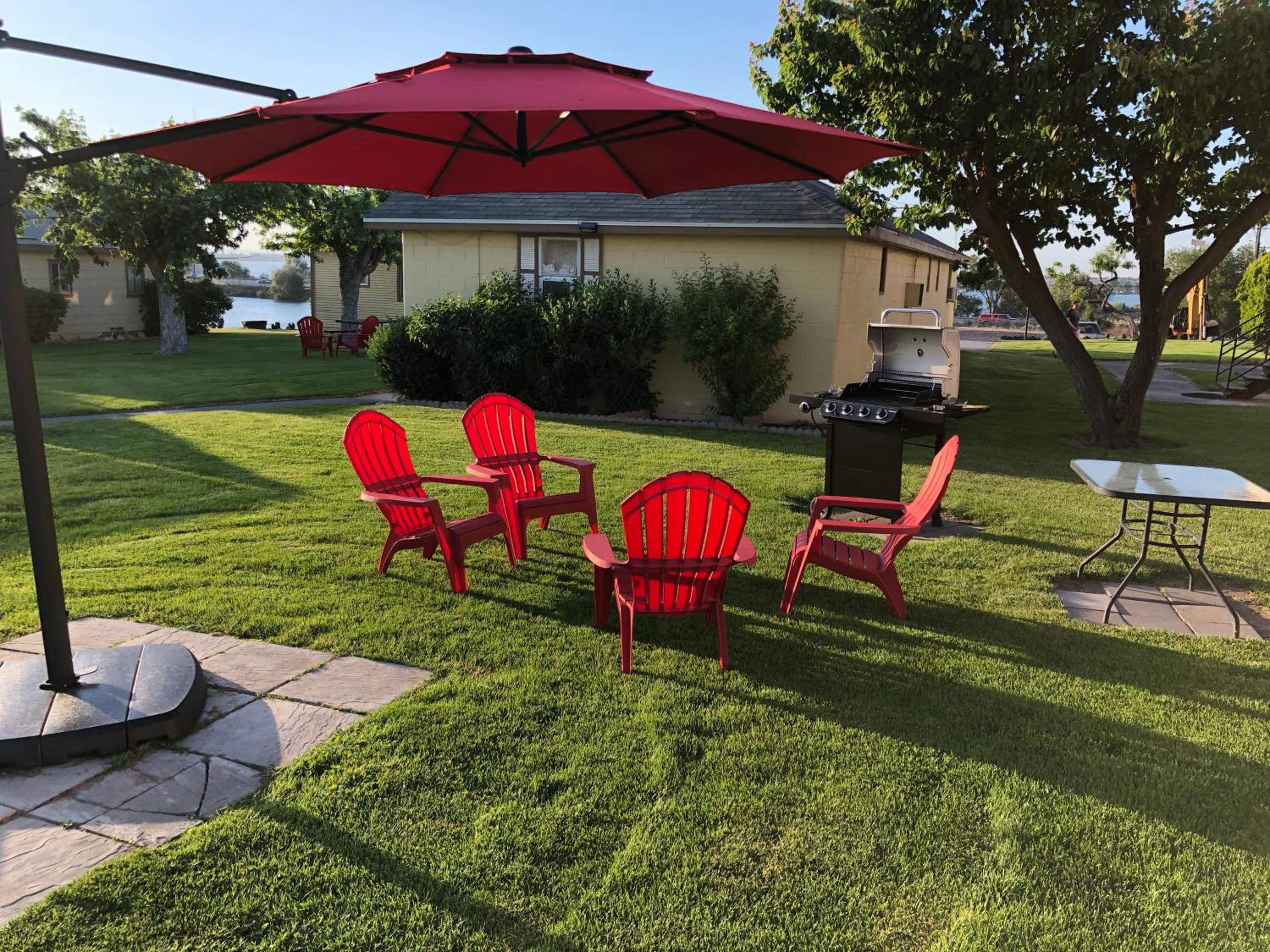 Moses Lake Vacations - Lakeshore Inn Water Front - Property Image 10