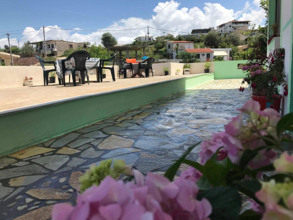 Feti Xhone Apartment