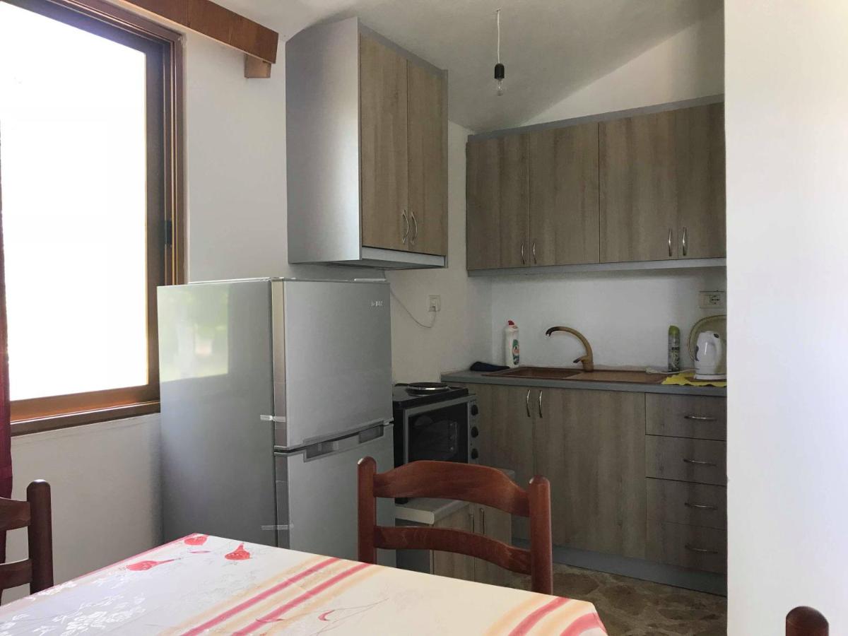 Feti Xhone Apartment