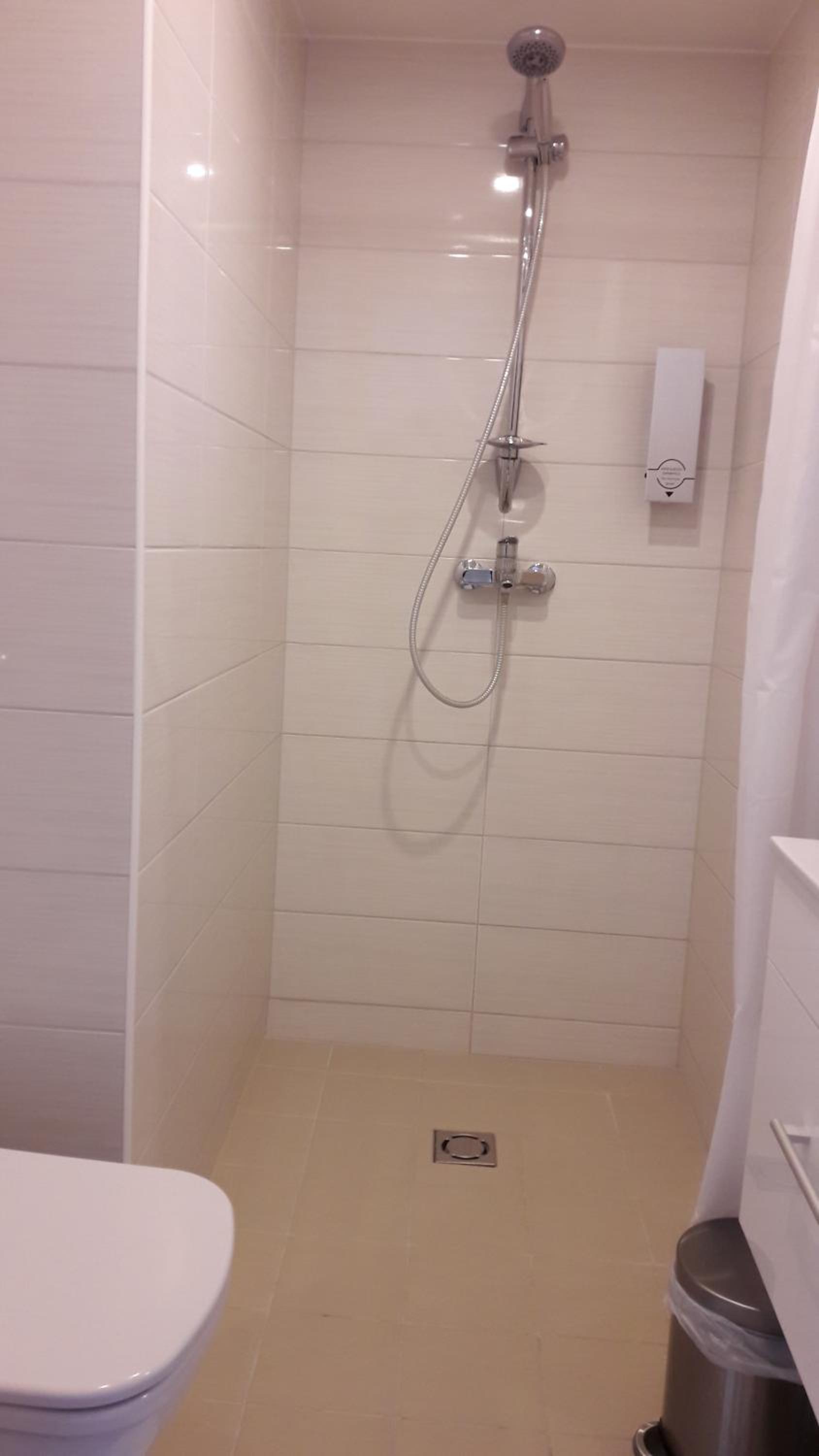 Aisa Street apartments