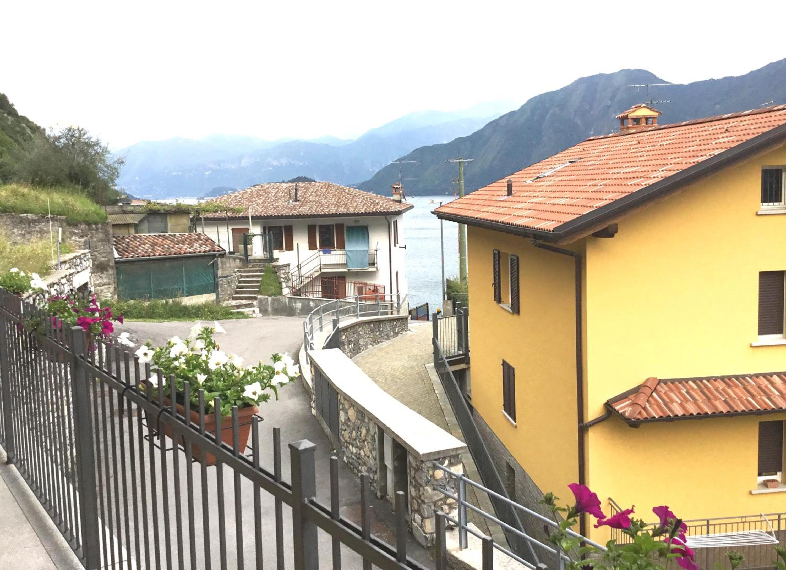 Colonno Panoramica Lago Di Como view 3