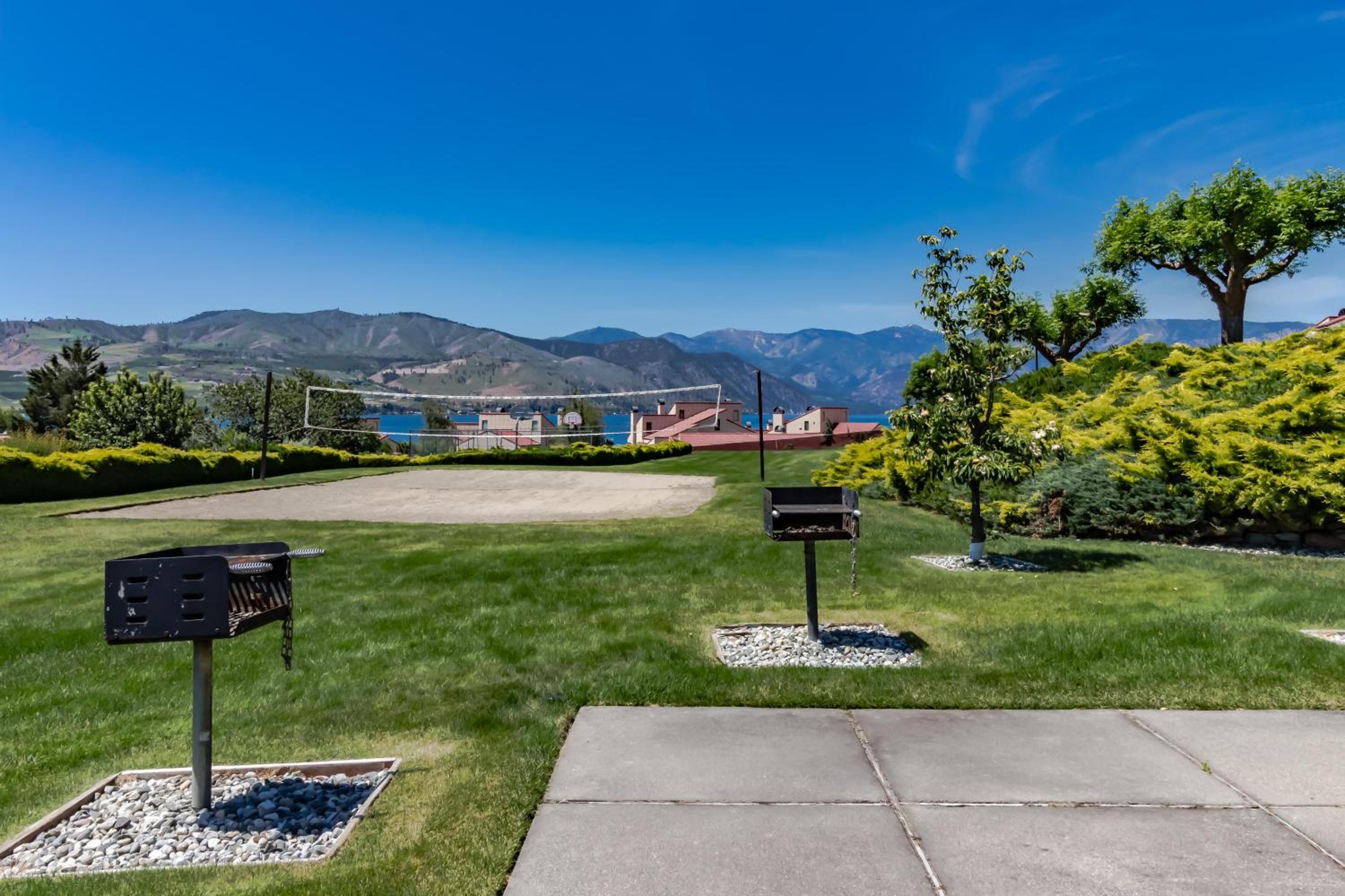Lake Chelan Shores