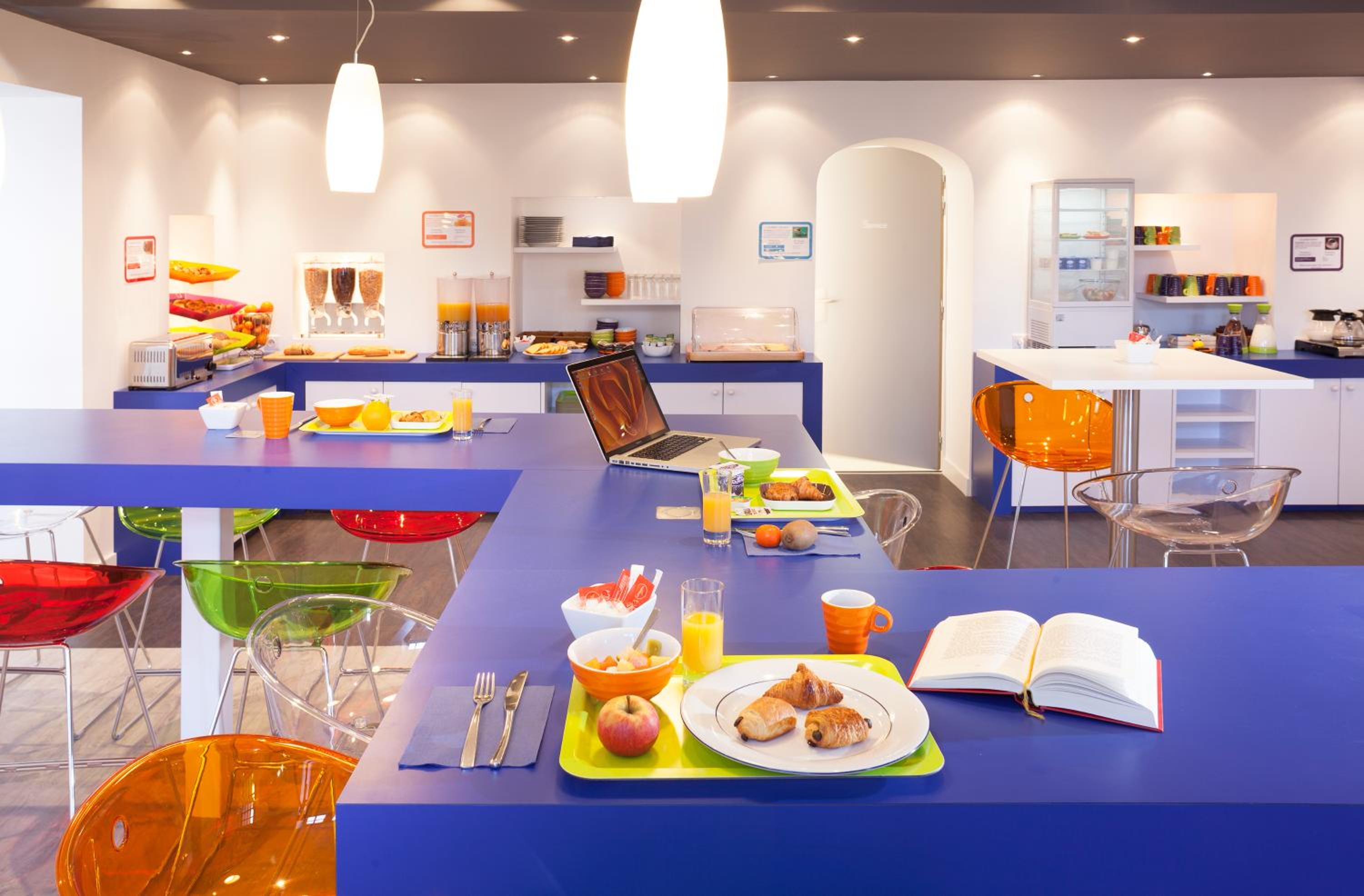Vannes Vacations - ibis Styles Vannes Gare Centre - Property Image 5