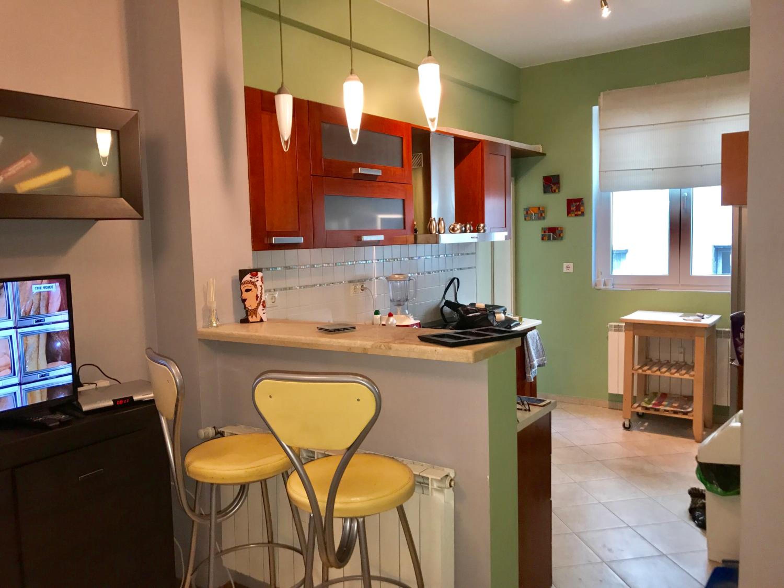 Han Krum 2 Bedroom Central Flat view 3