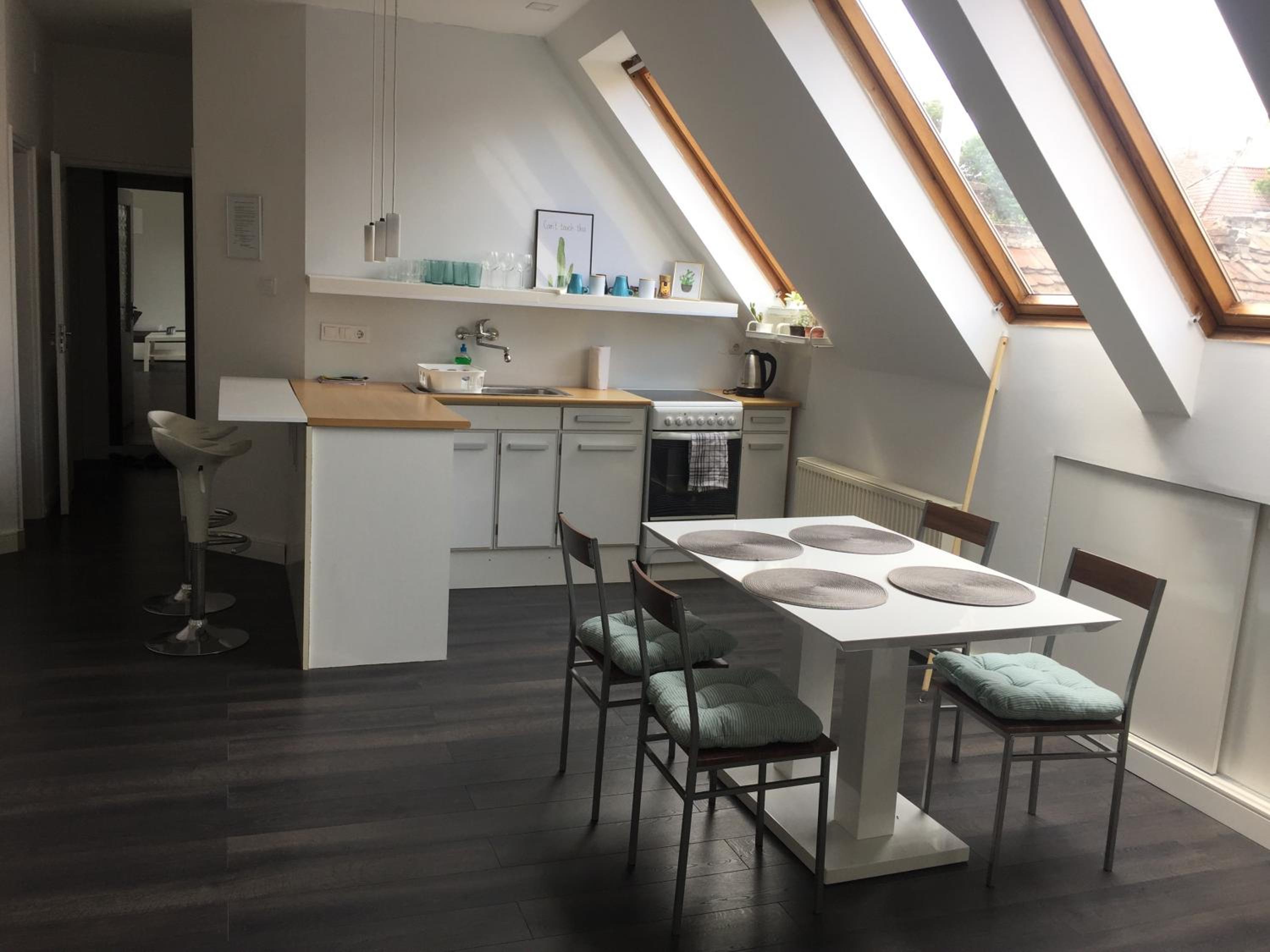 Rozmaring Apartman Pécs view 4