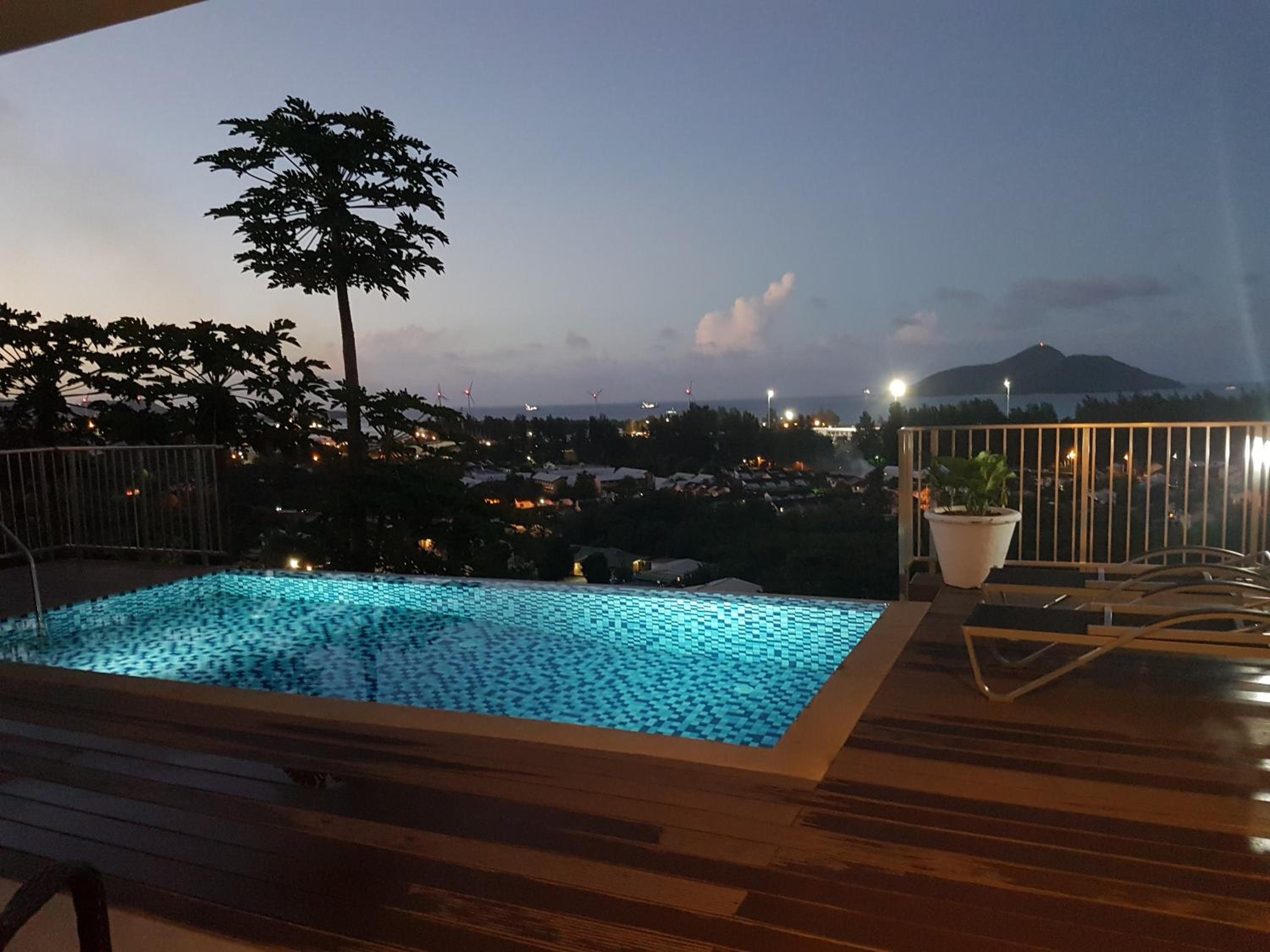 The Ridge Residence 14