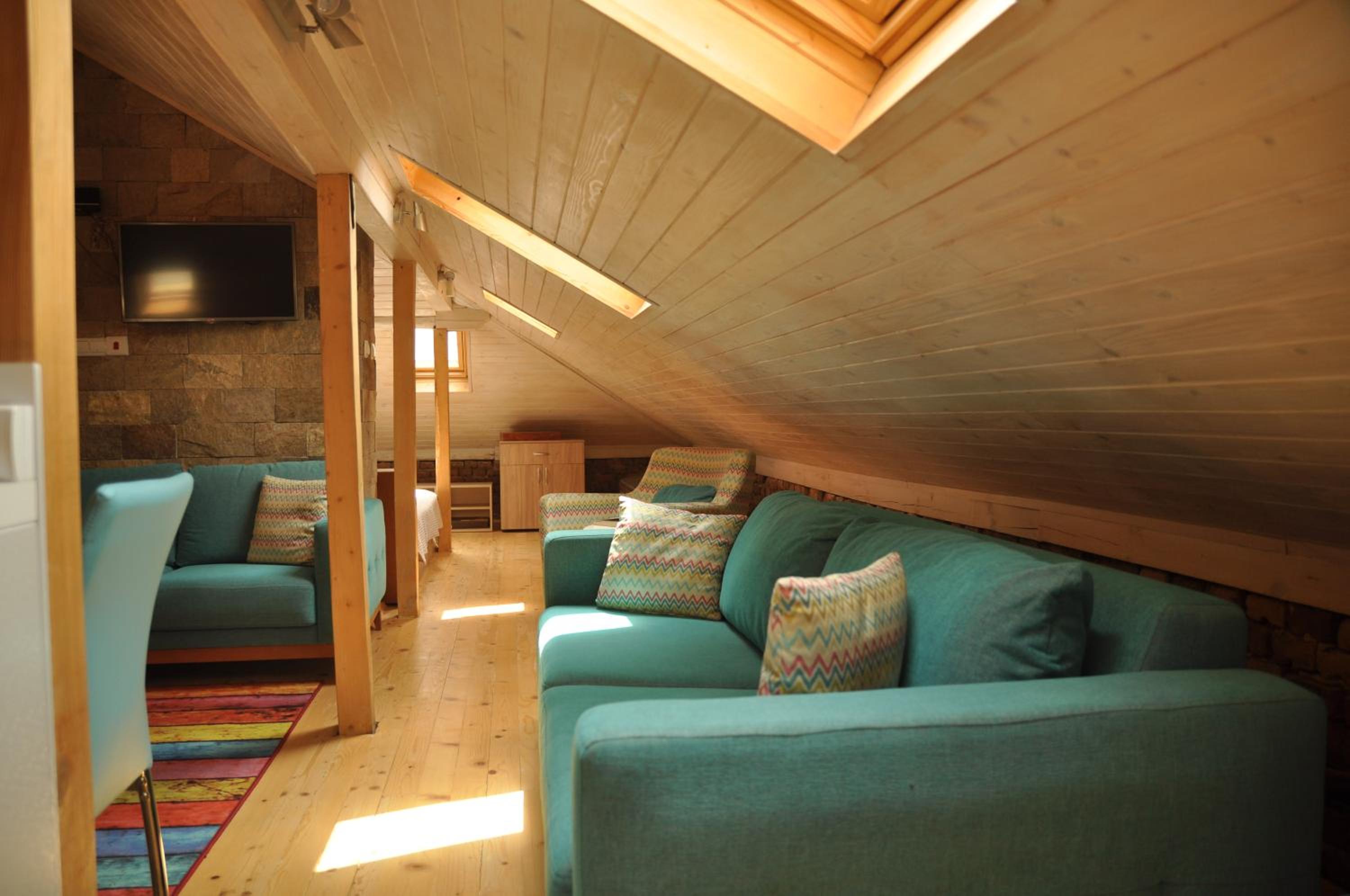Ema Artistic House