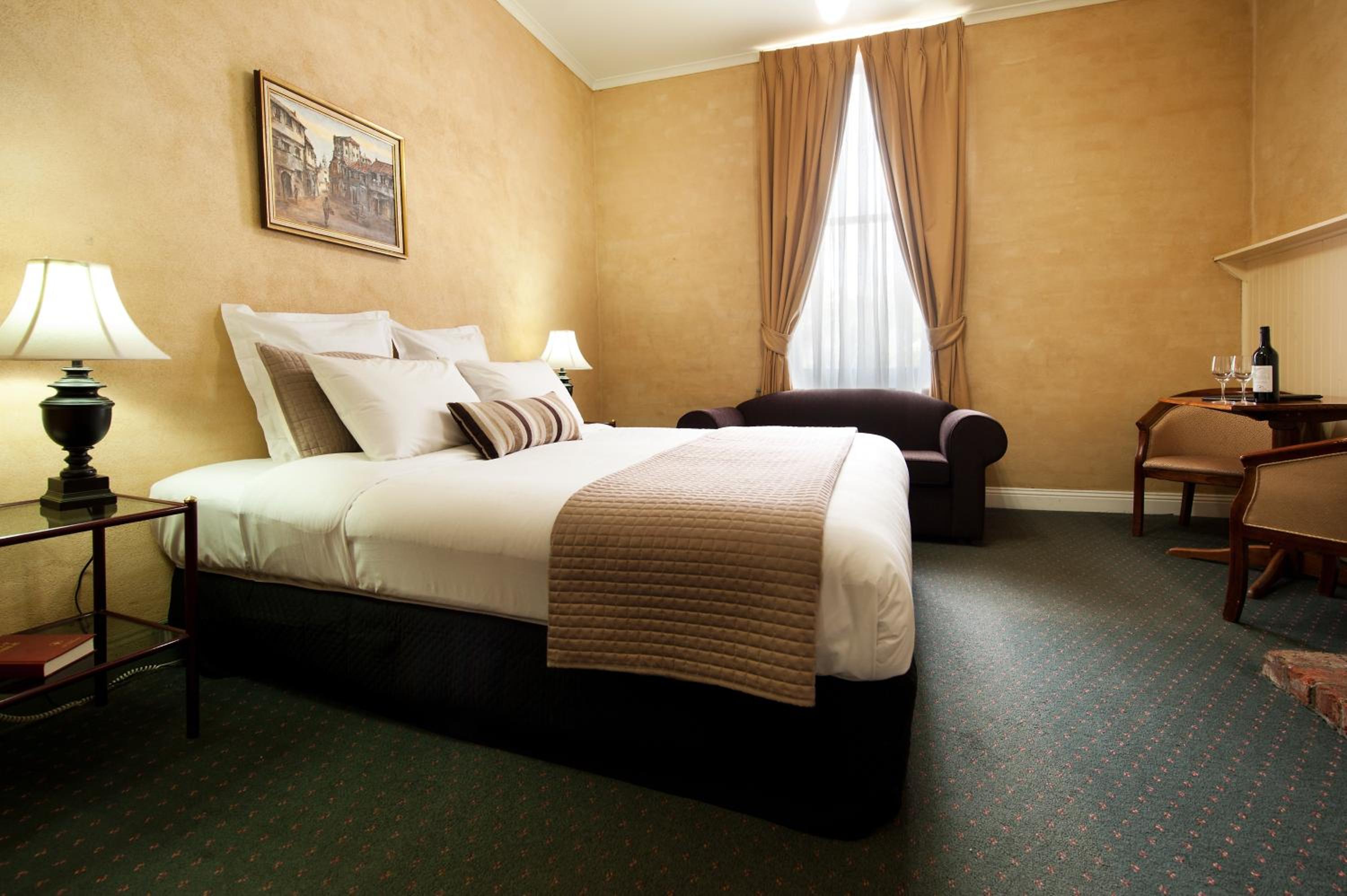Central Springs Inn