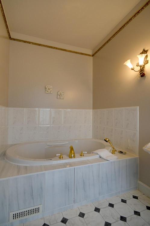 Amethyst Inn, photo 12