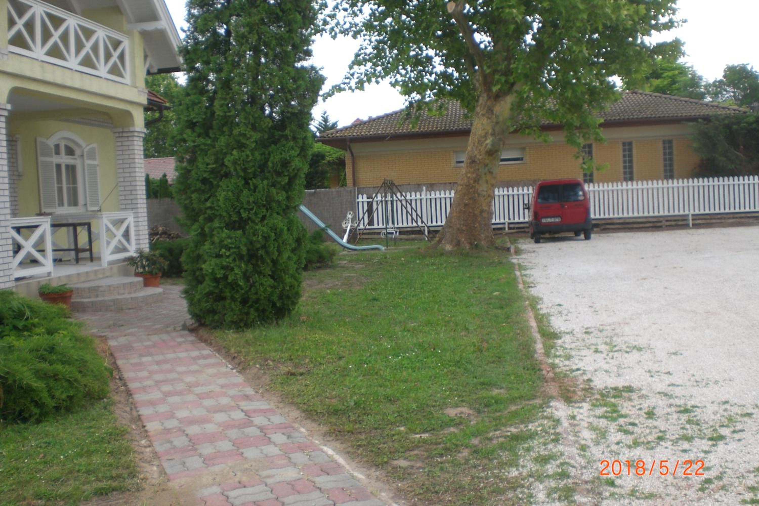 Photo 140