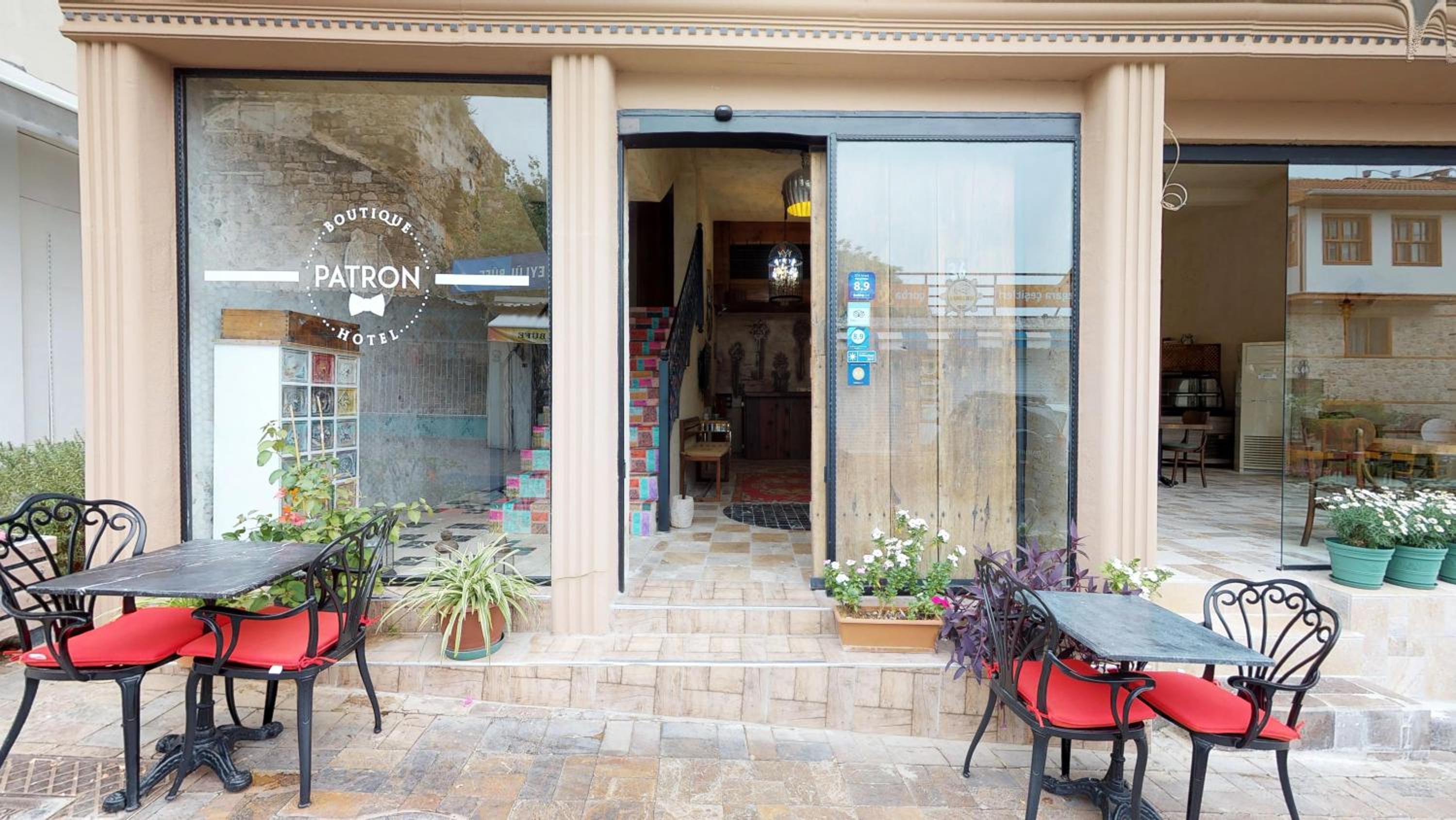 Patron Hotel - Image 55