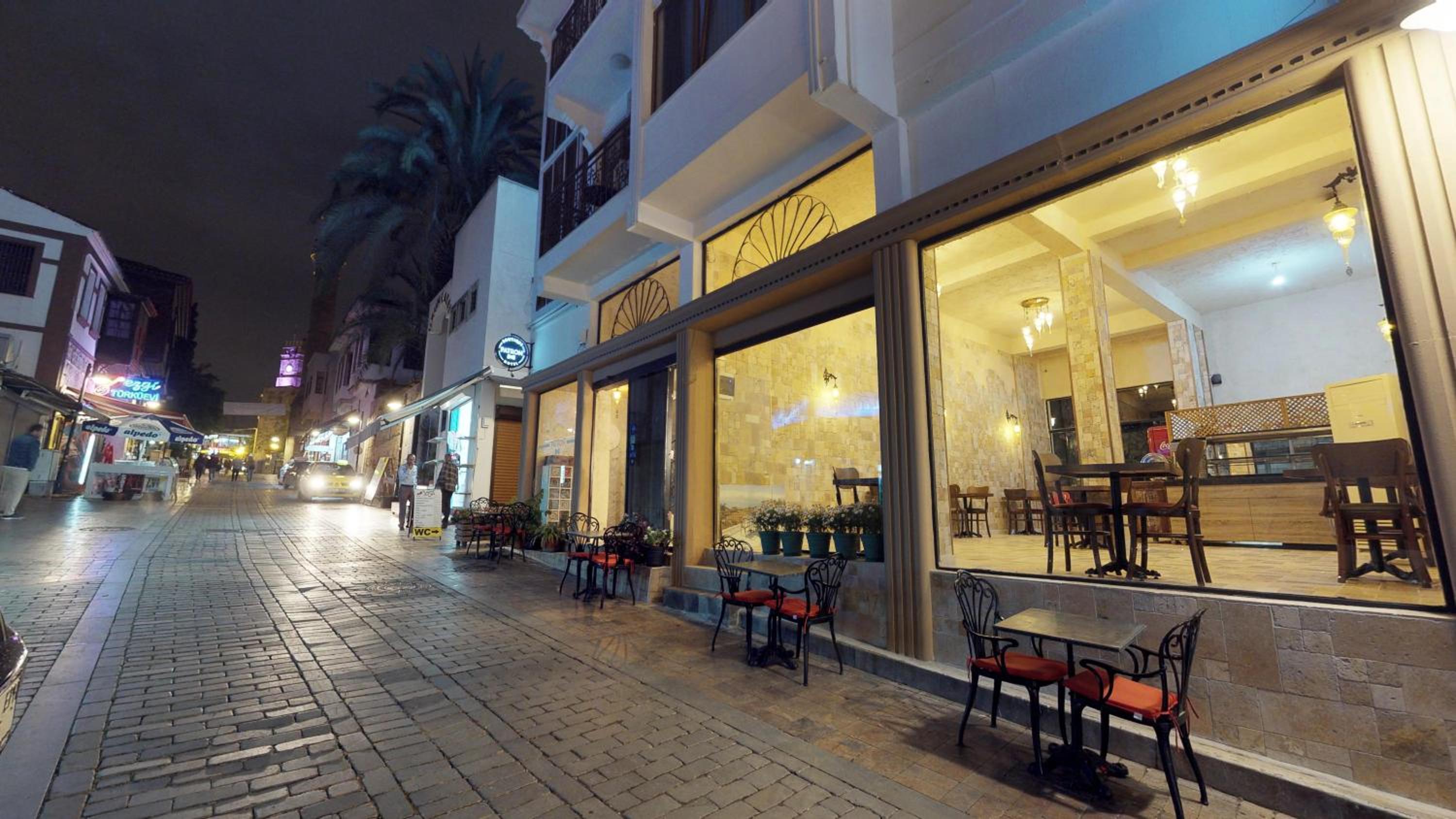 Patron Hotel - Image 29