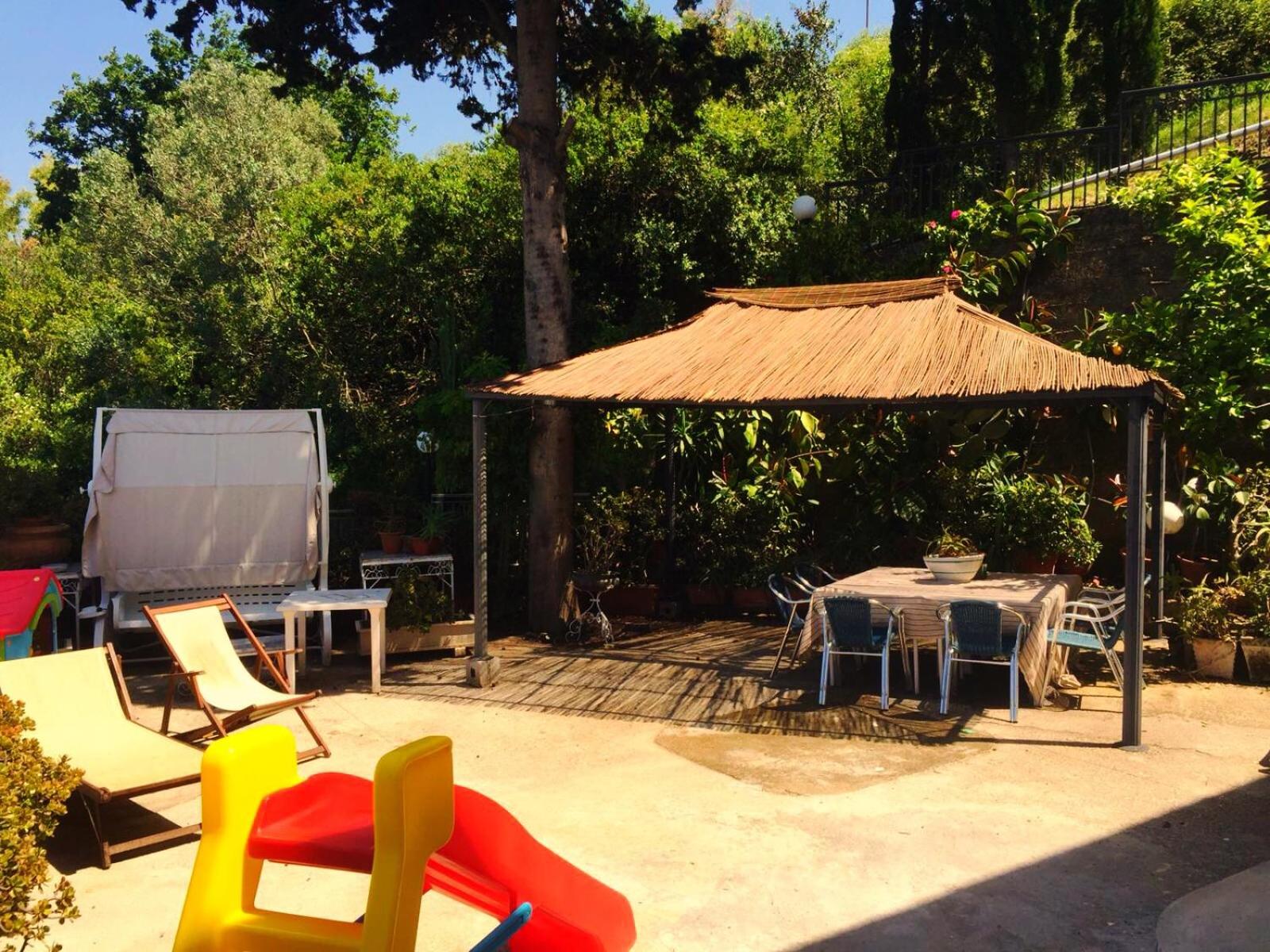 Villa Laura Sea View Apartments