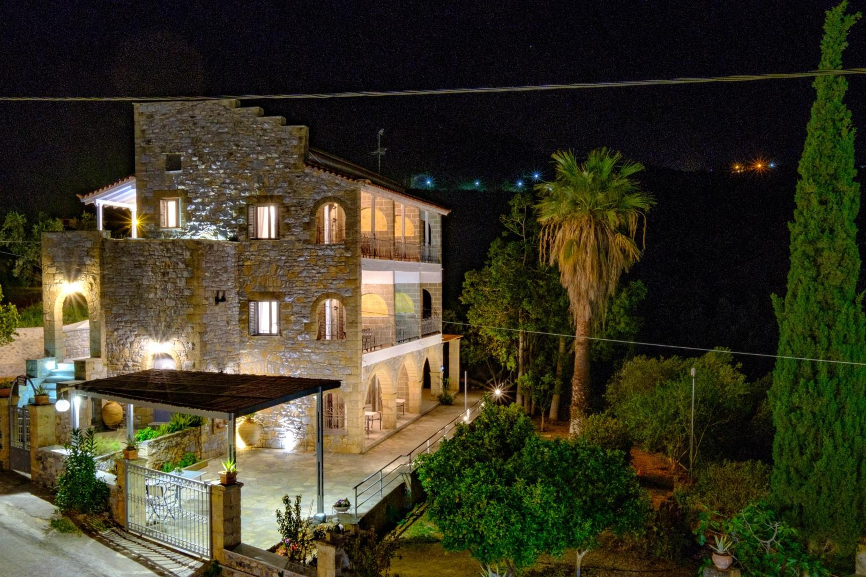 Olympia Zervea Studios with Pool - Apartment photo 5