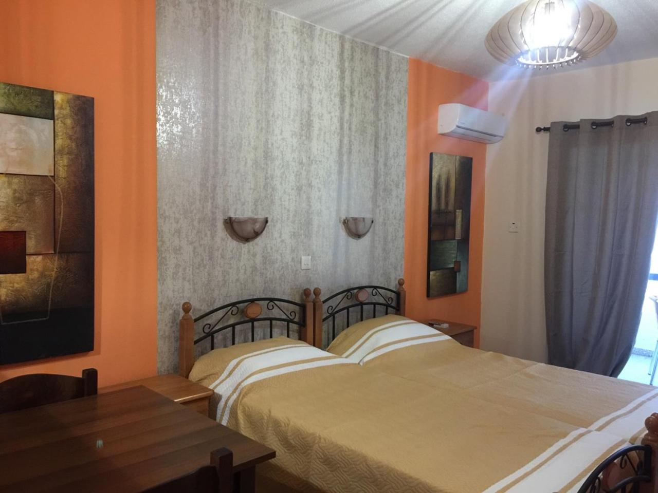Pomelo Apartments