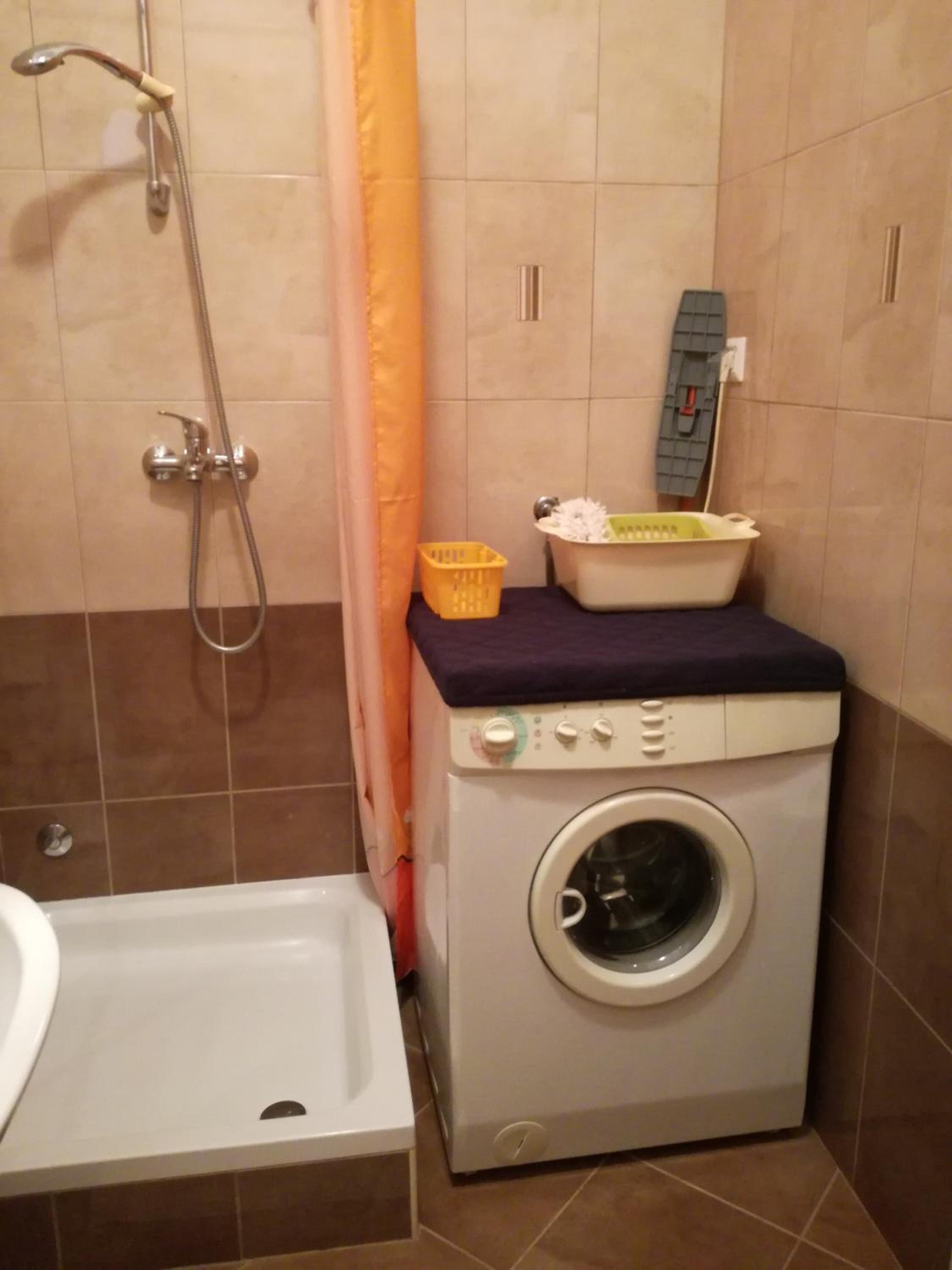 Photo 48