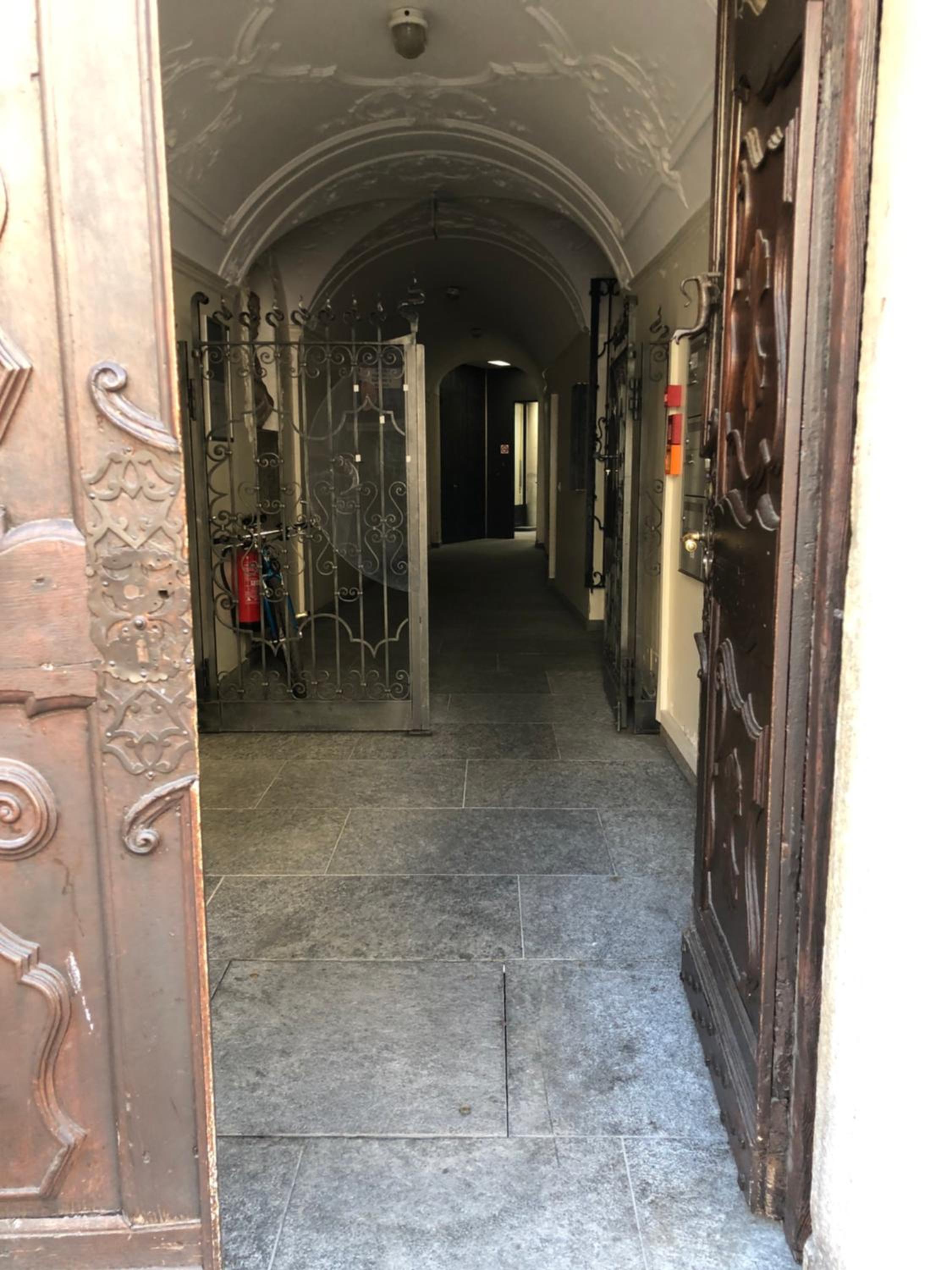 Bellinzona Piazza Collegiata